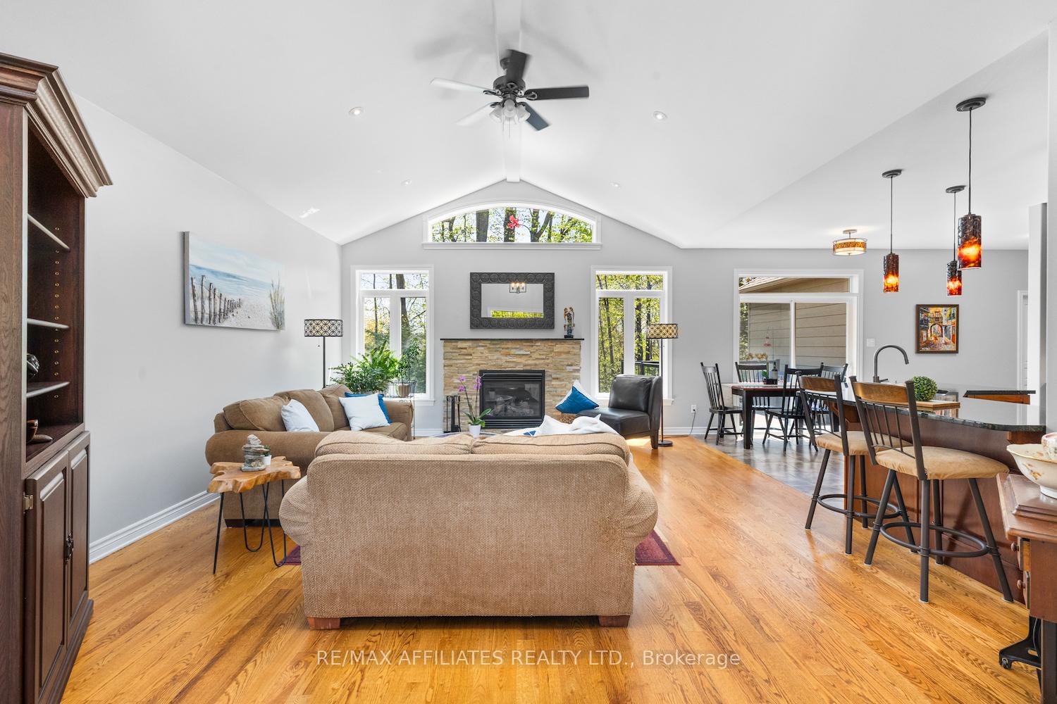 Photo 8 of 382 Ashton Creek Crescent, Beckwith, Beckwith Twp — HOMEH