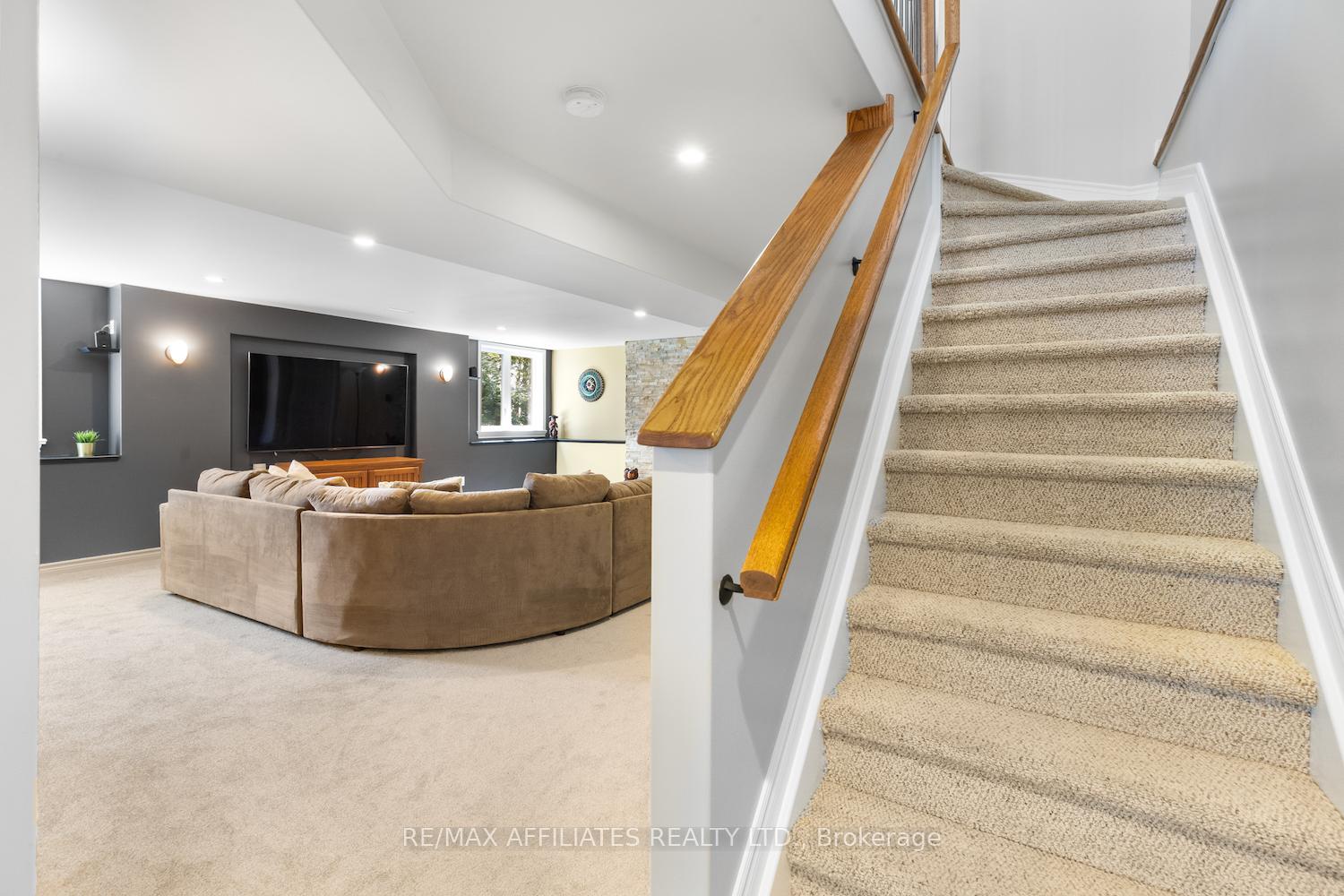 Photo 32 of 382 Ashton Creek Crescent, Beckwith, Beckwith Twp — HOMEH
