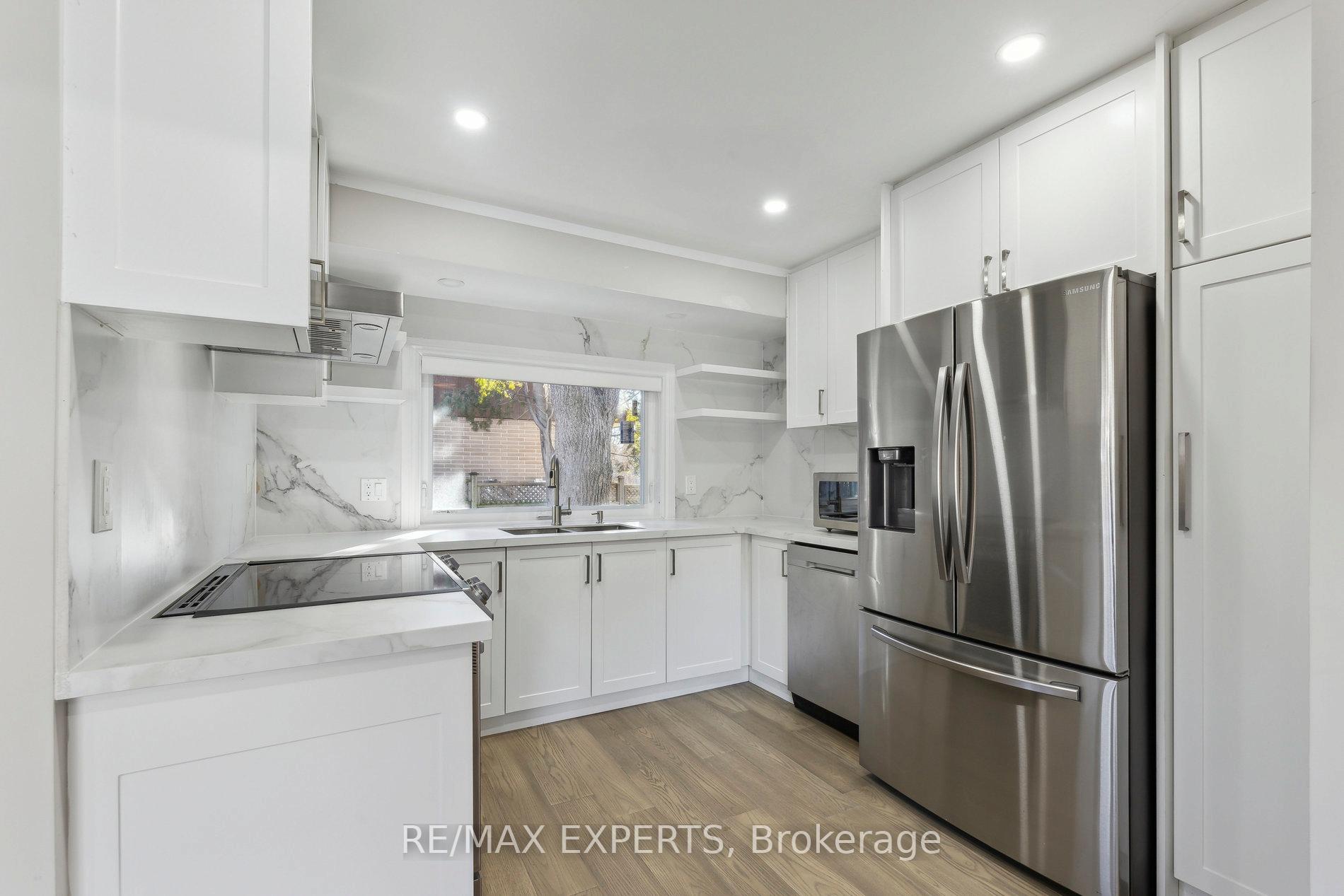 Photo 10 of 1009 Regent Drive, Oshawa, Eastdale — HOMEH
