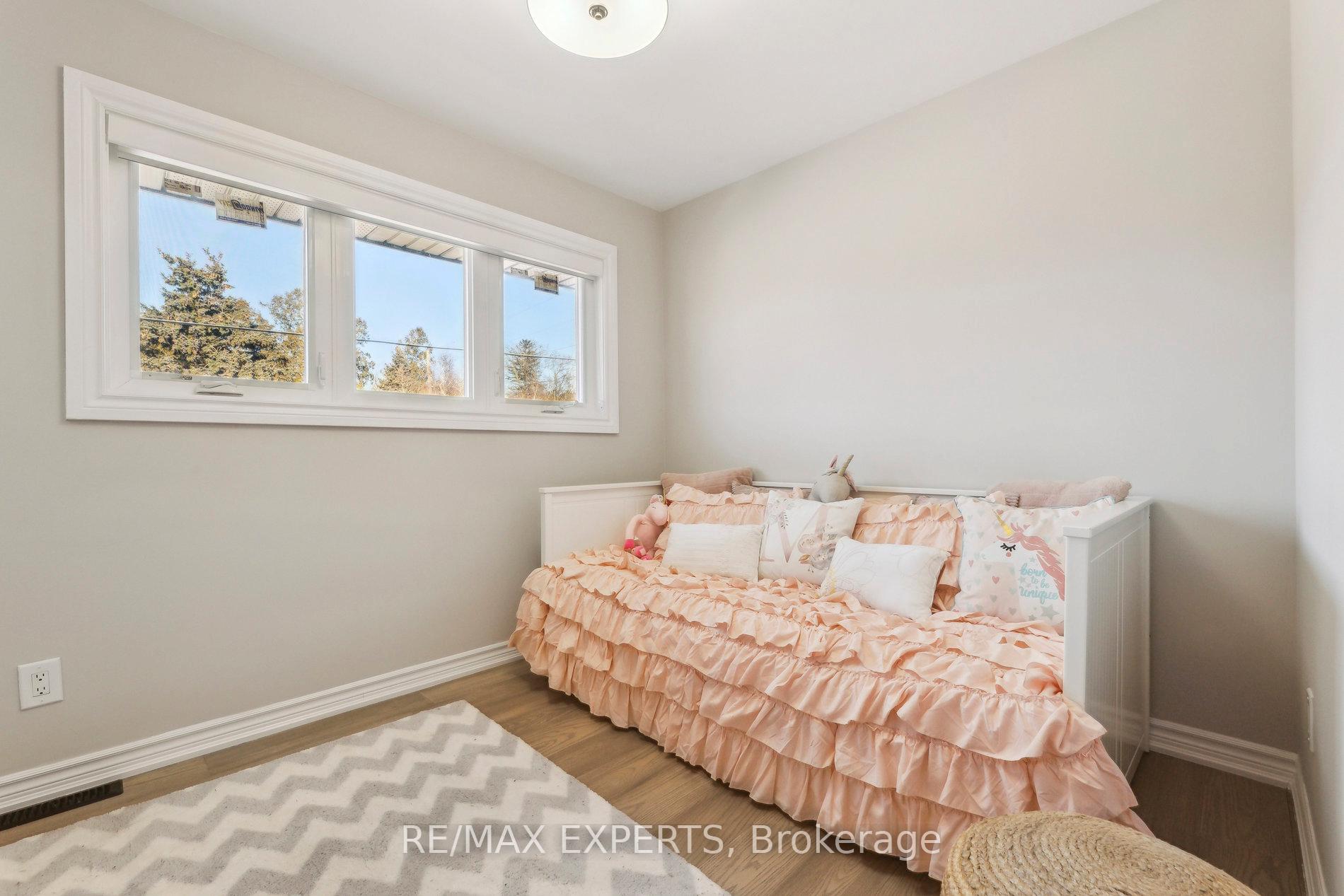 Photo 12 of 1009 Regent Drive, Oshawa, Eastdale — HOMEH