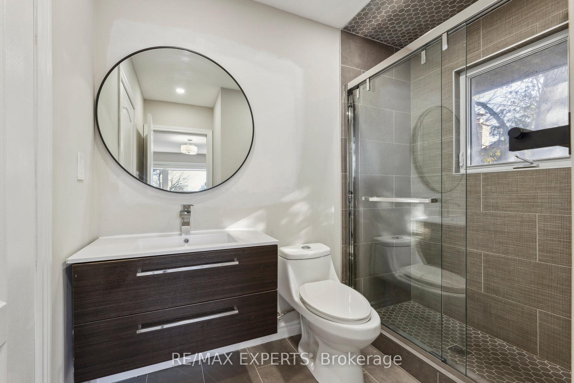 Photo 16 of 1009 Regent Drive, Oshawa, Eastdale — HOMEH