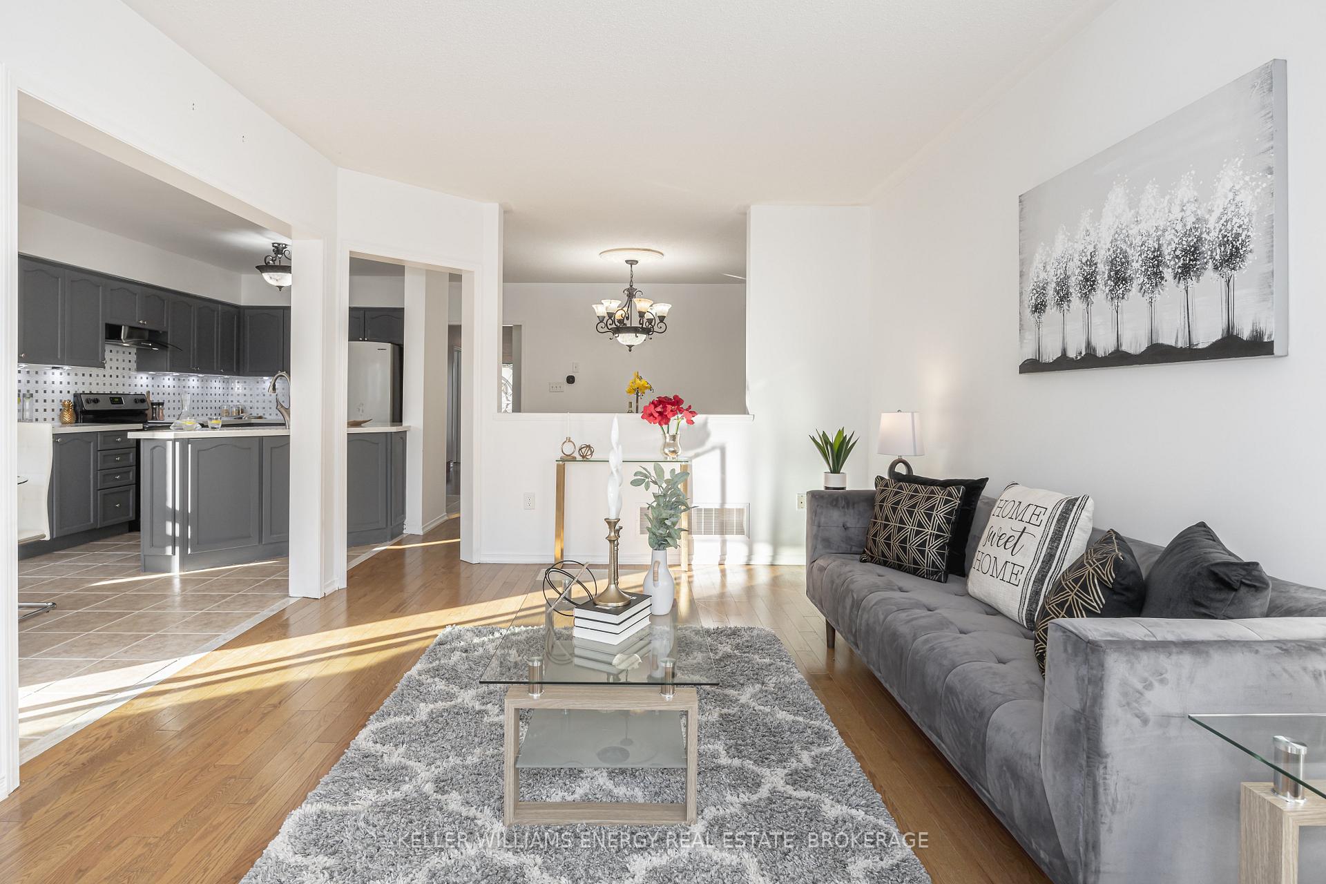 Photo 12 of 110 Puttingedge Drive, Whitby, Rolling Acres — HOMEH
