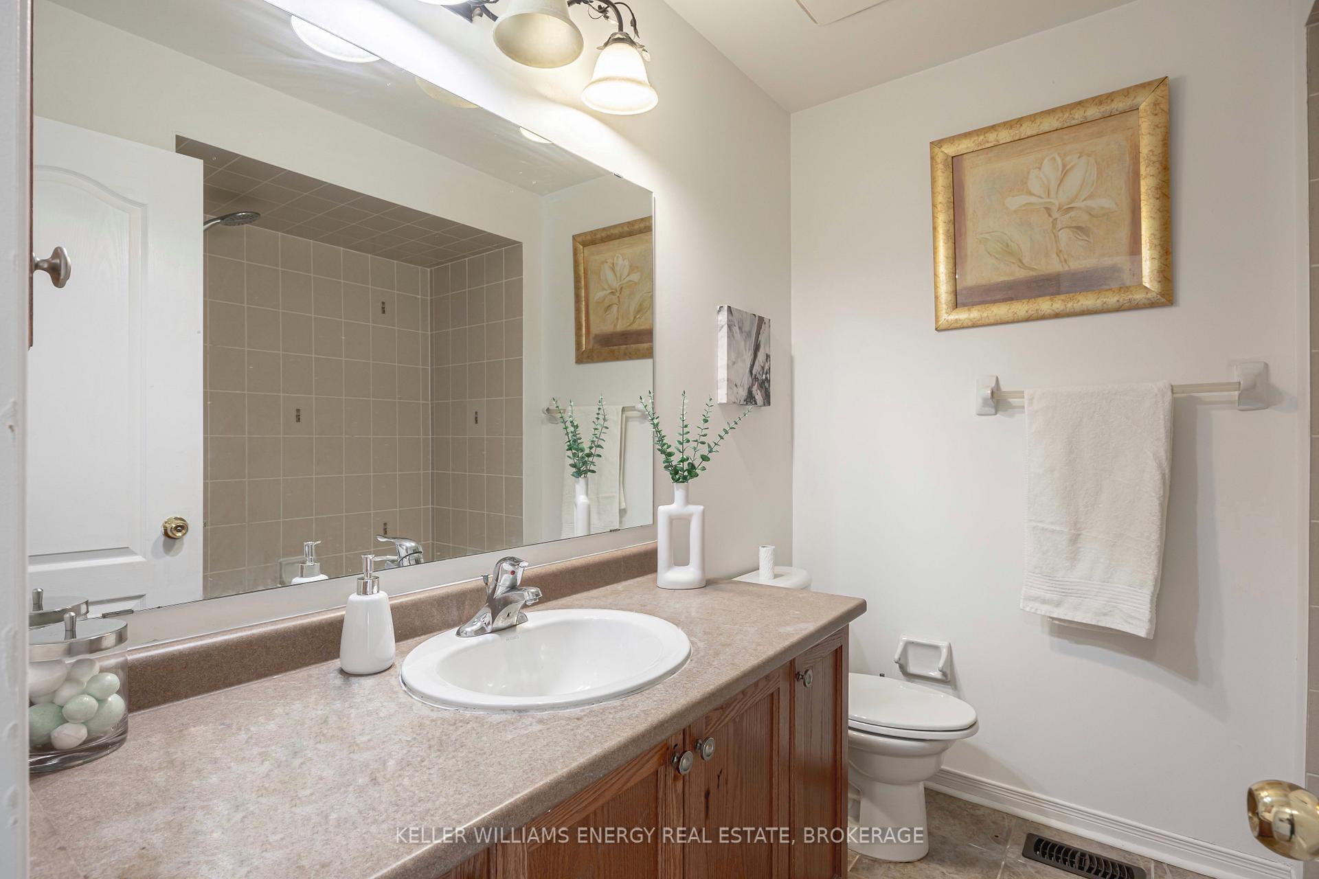 Photo 21 of 110 Puttingedge Drive, Whitby, Rolling Acres — HOMEH