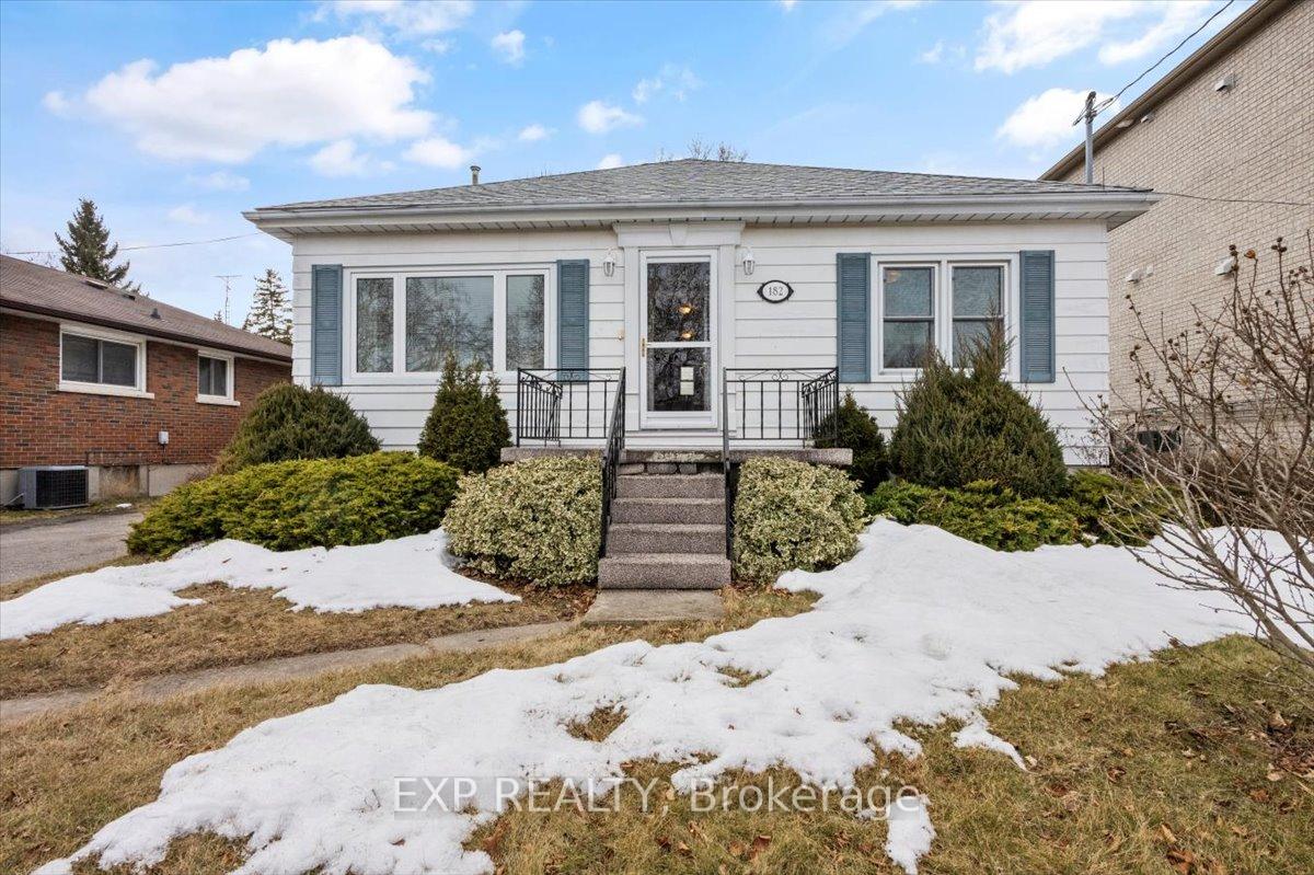 Front of 182 Montrave Avenue