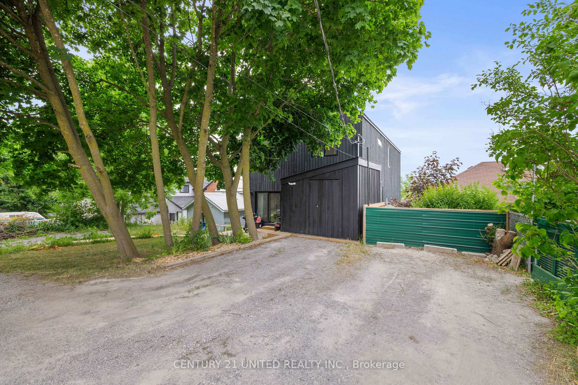 Photo 34 of 1213 Grandview Avenue, Peterborough, Otonabee Ward 1 — HOMEH