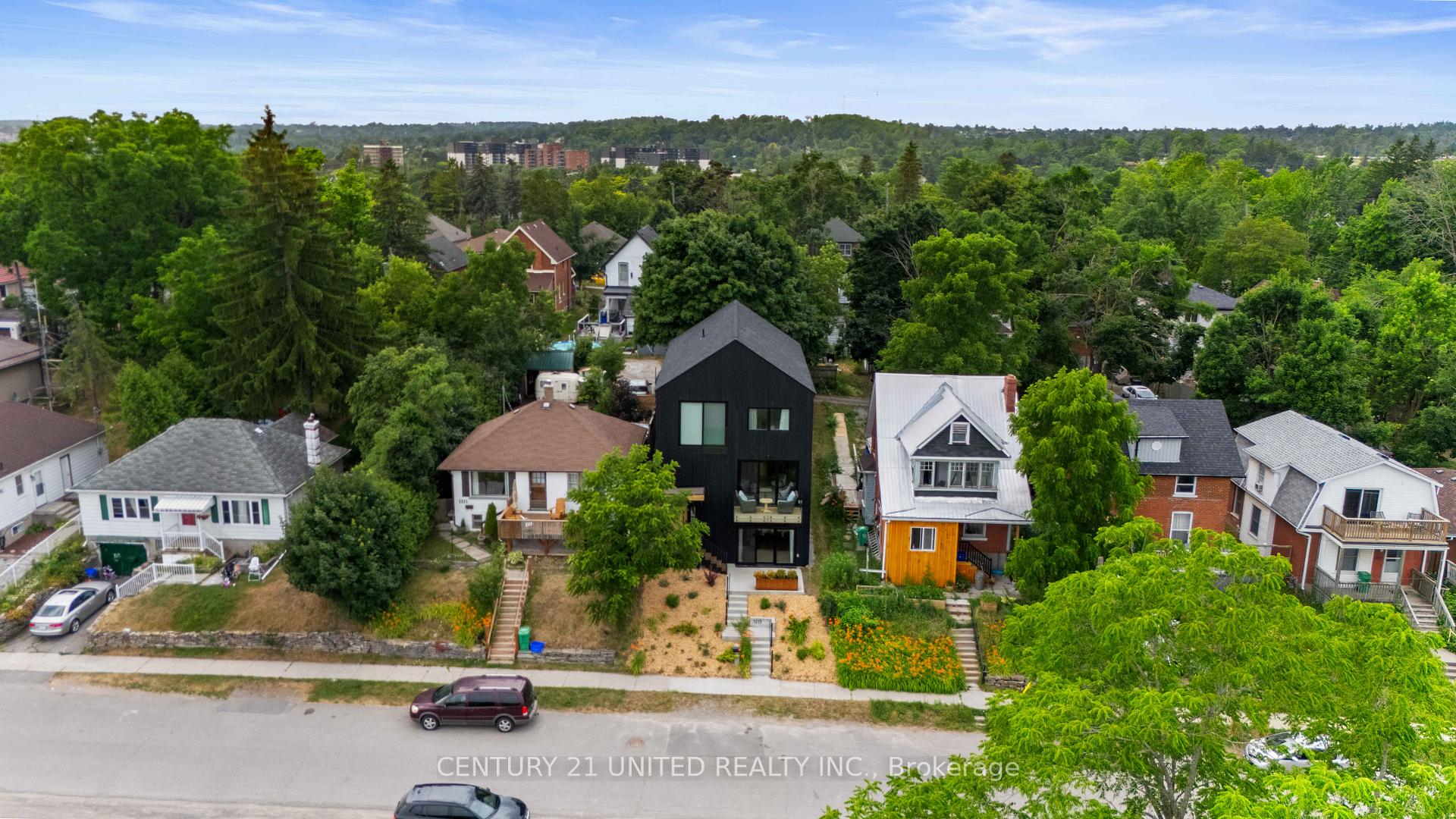Photo 36 of 1213 Grandview Avenue, Peterborough, Otonabee Ward 1 — HOMEH