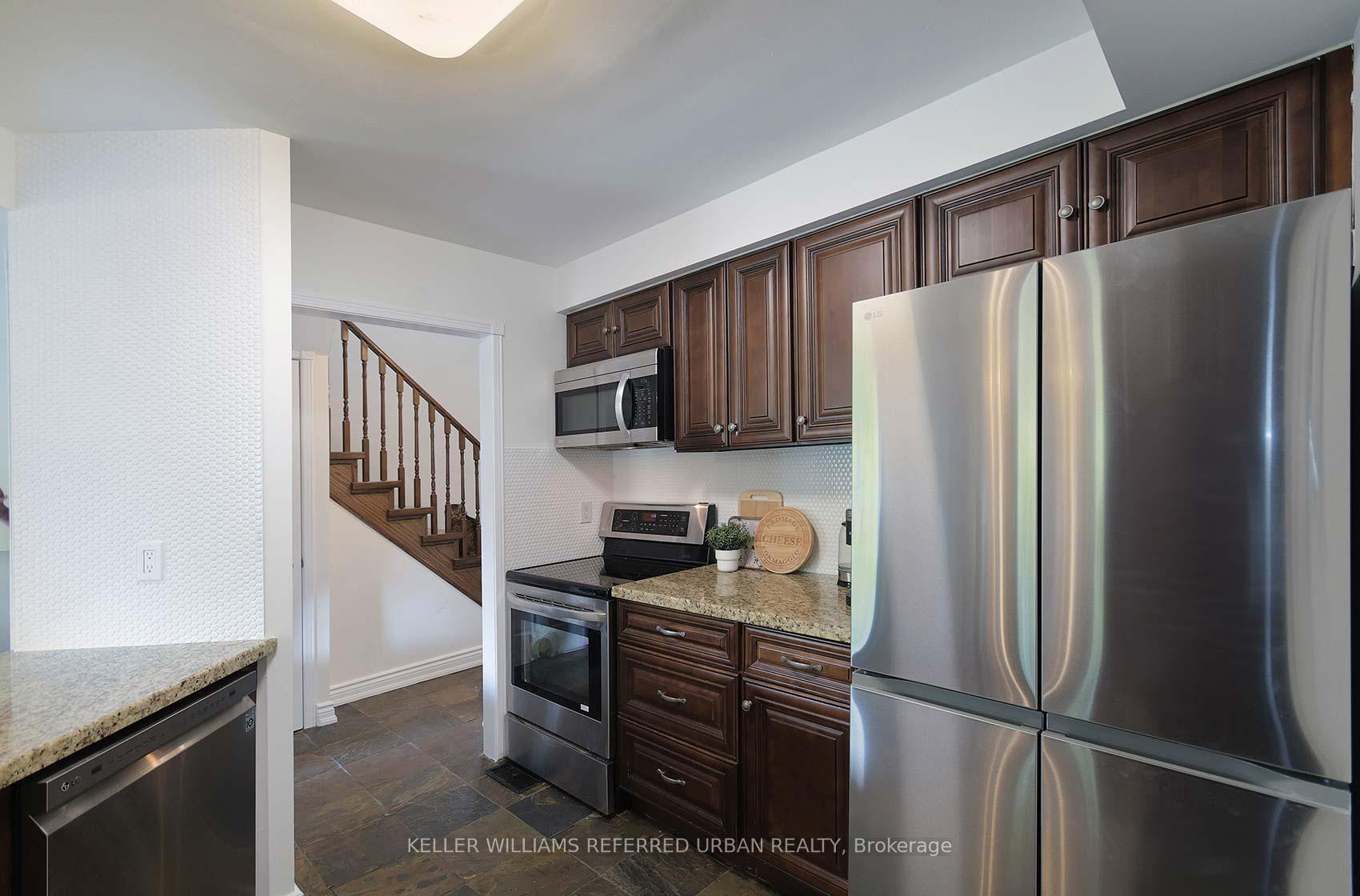 Photo 5 of 54 Mugford Road, Aurora, Bayview Wellington — HOMEH