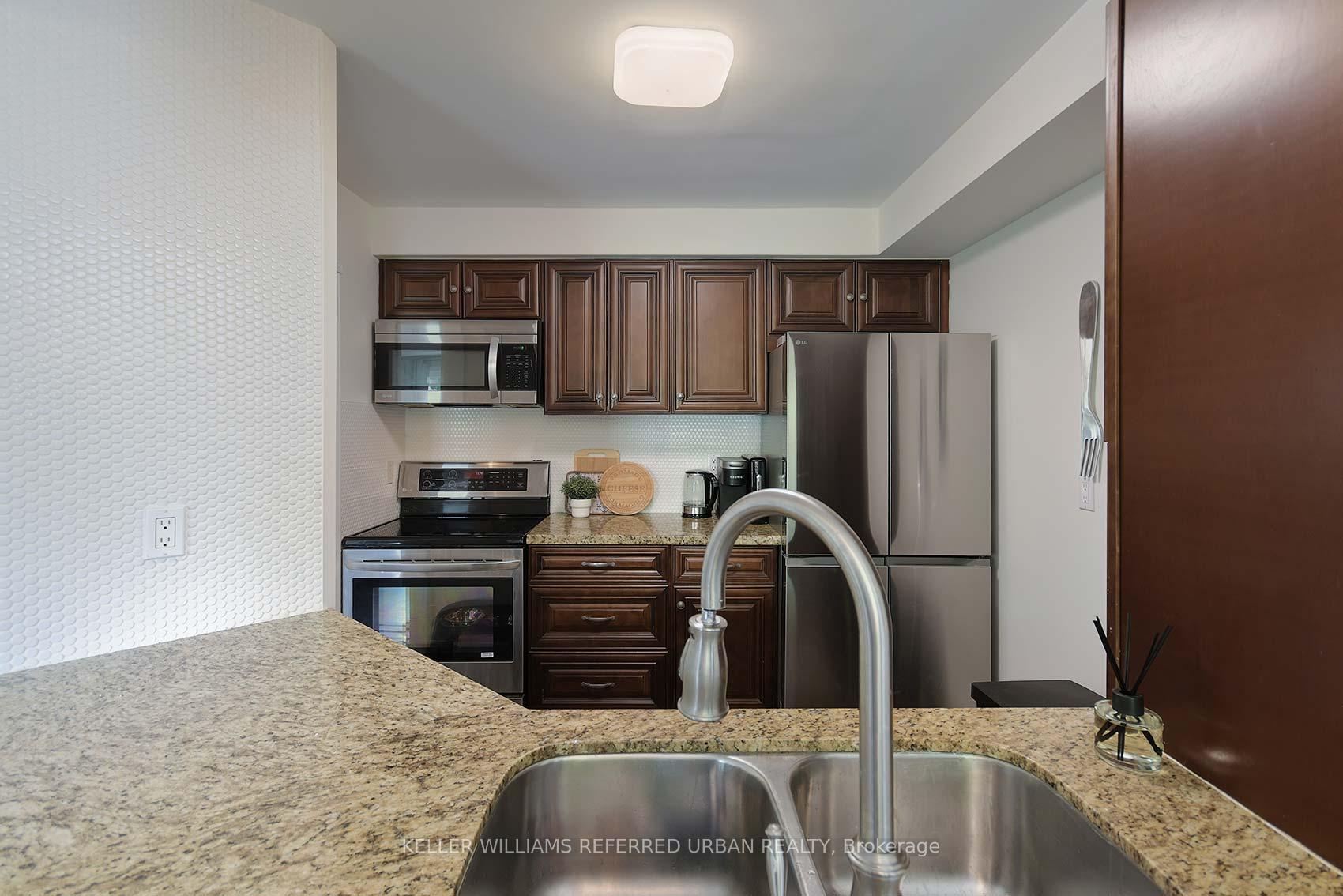 Photo 12 of 54 Mugford Road, Aurora, Bayview Wellington — HOMEH