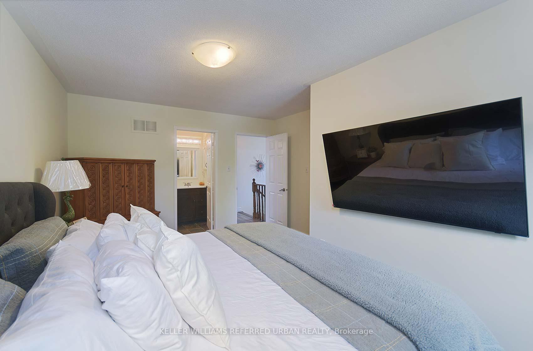 Photo 13 of 54 Mugford Road, Aurora, Bayview Wellington — HOMEH