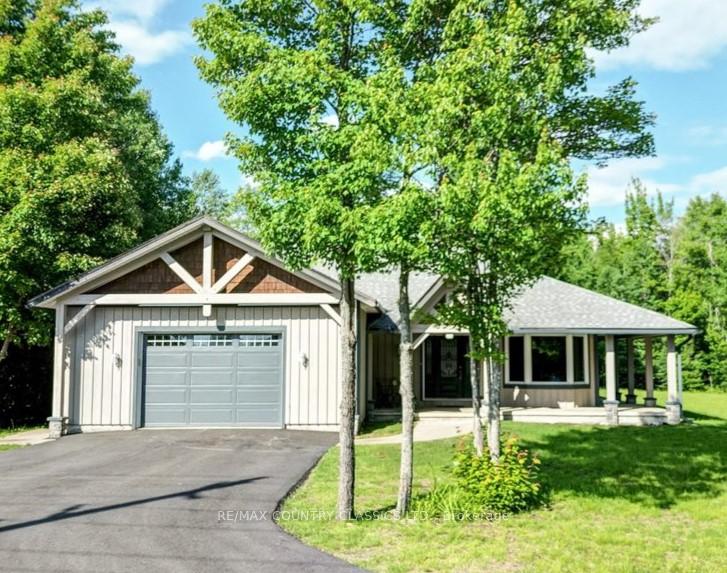 Front of 32 Nicklaus Drive