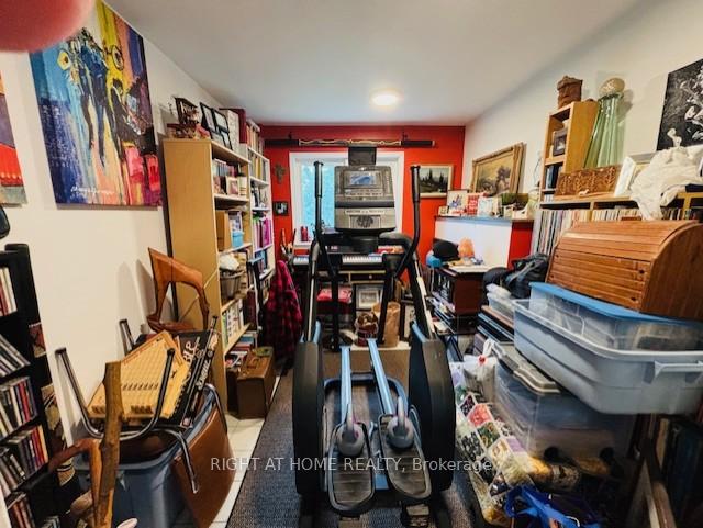 Photo 23 of 1649 Whittington Drive, Peterborough, Otonabee Ward 1 — HOMEH