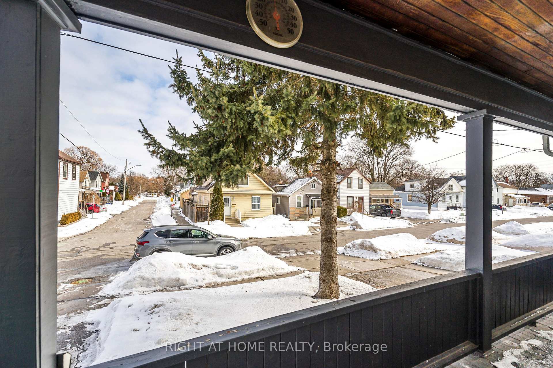 Photo 18 of 214 Nassau Street, Oshawa, Vanier — HOMEH