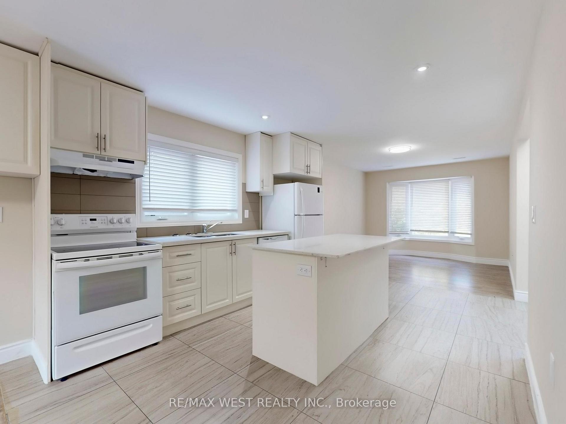 Photo 8 of 292 St Vincent Street, Barrie, Wellington — HOMEH