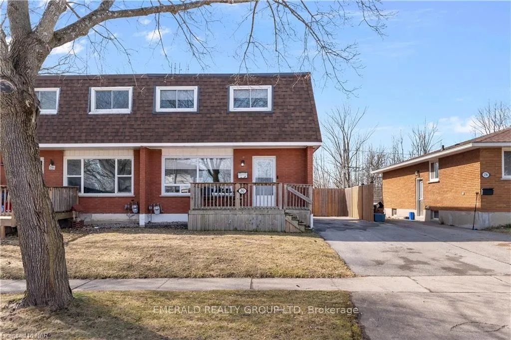 Front of 282 Roach Avenue