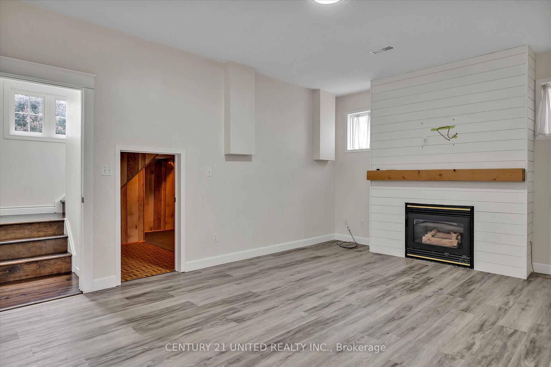 Photo 30 of 1414 Glenforest Crescent, Peterborough, Monaghan Ward 2 — HOMEH