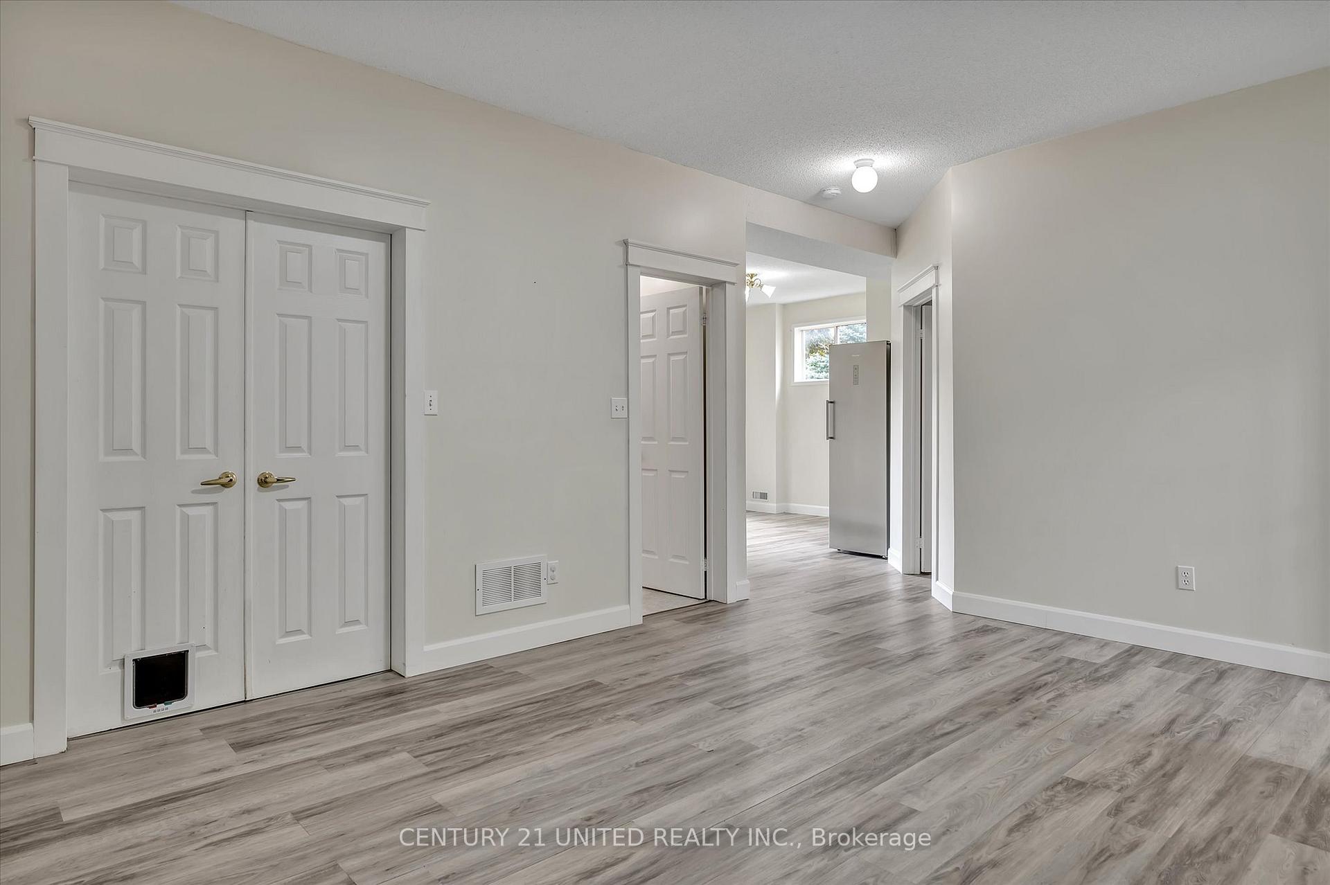 Photo 32 of 1414 Glenforest Crescent, Peterborough, Monaghan Ward 2 — HOMEH