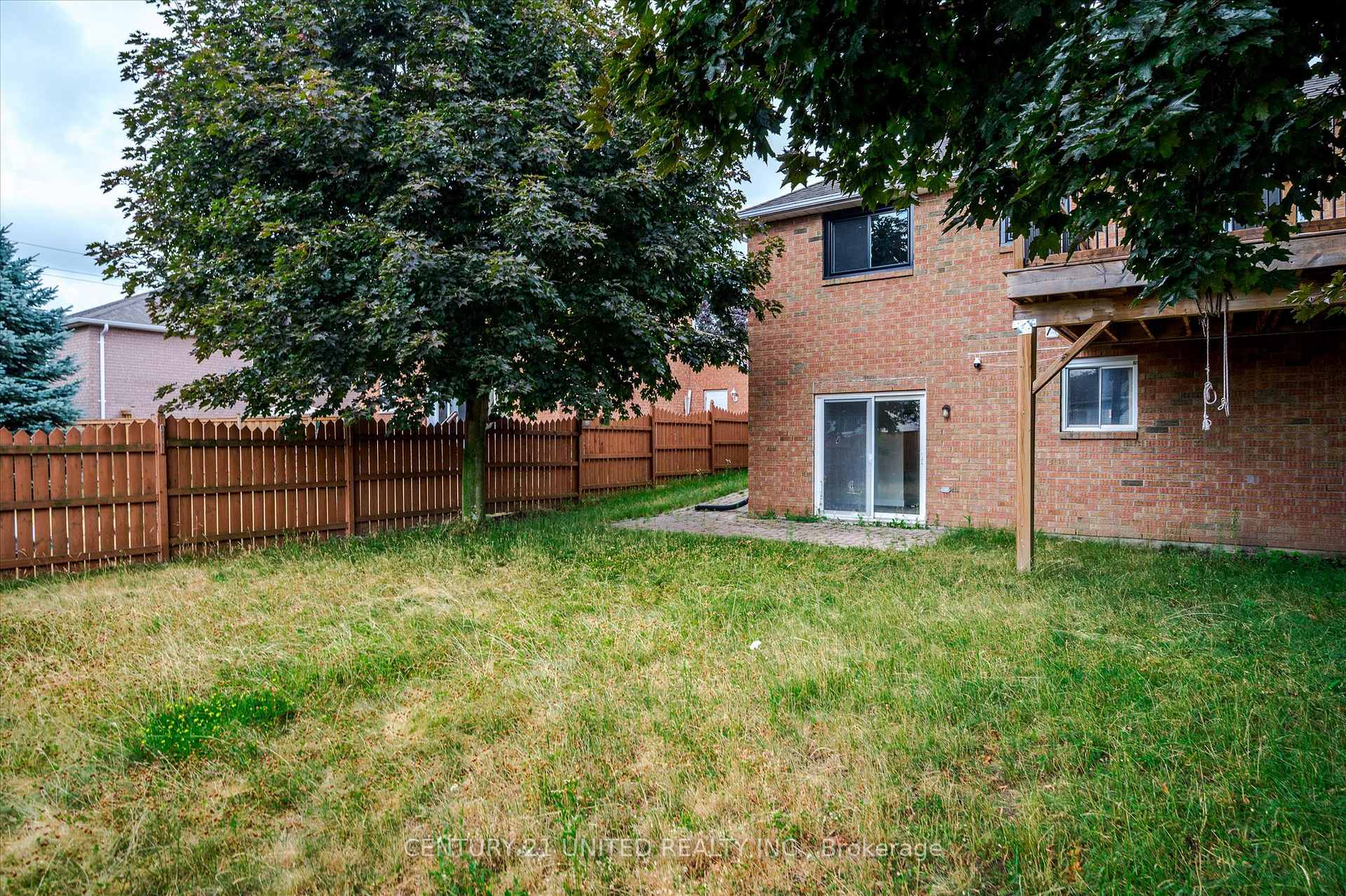 Photo 46 of 1414 Glenforest Crescent, Peterborough, Monaghan Ward 2 — HOMEH
