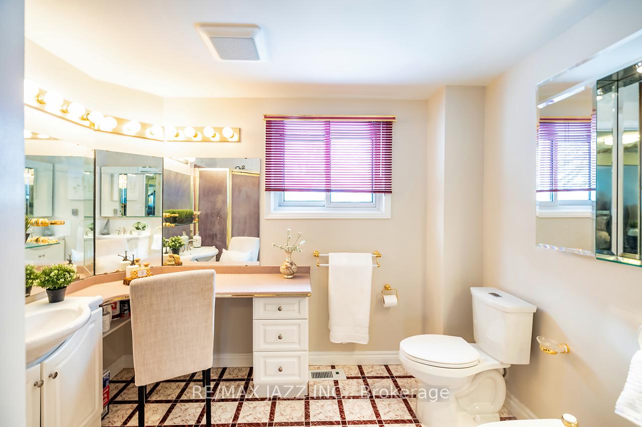 Photo 22 of 420 Prestwick Court, Oshawa, McLaughlin — HOMEH