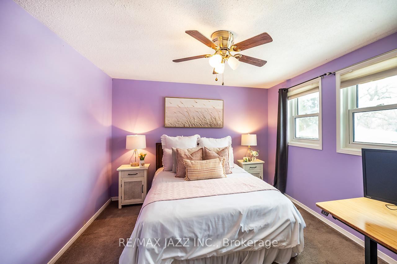 Photo 24 of 420 Prestwick Court, Oshawa, McLaughlin — HOMEH