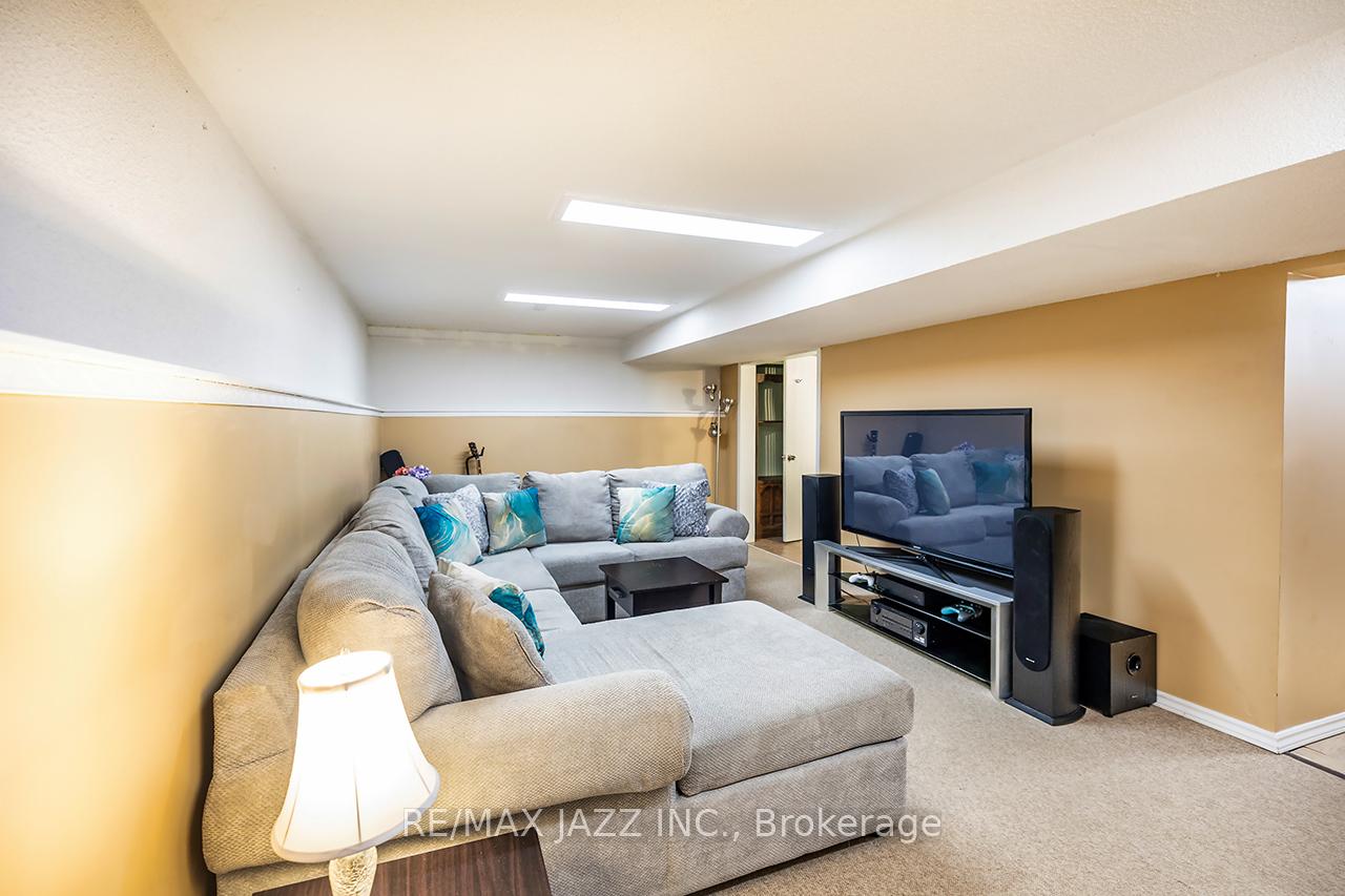 Photo 28 of 420 Prestwick Court, Oshawa, McLaughlin — HOMEH