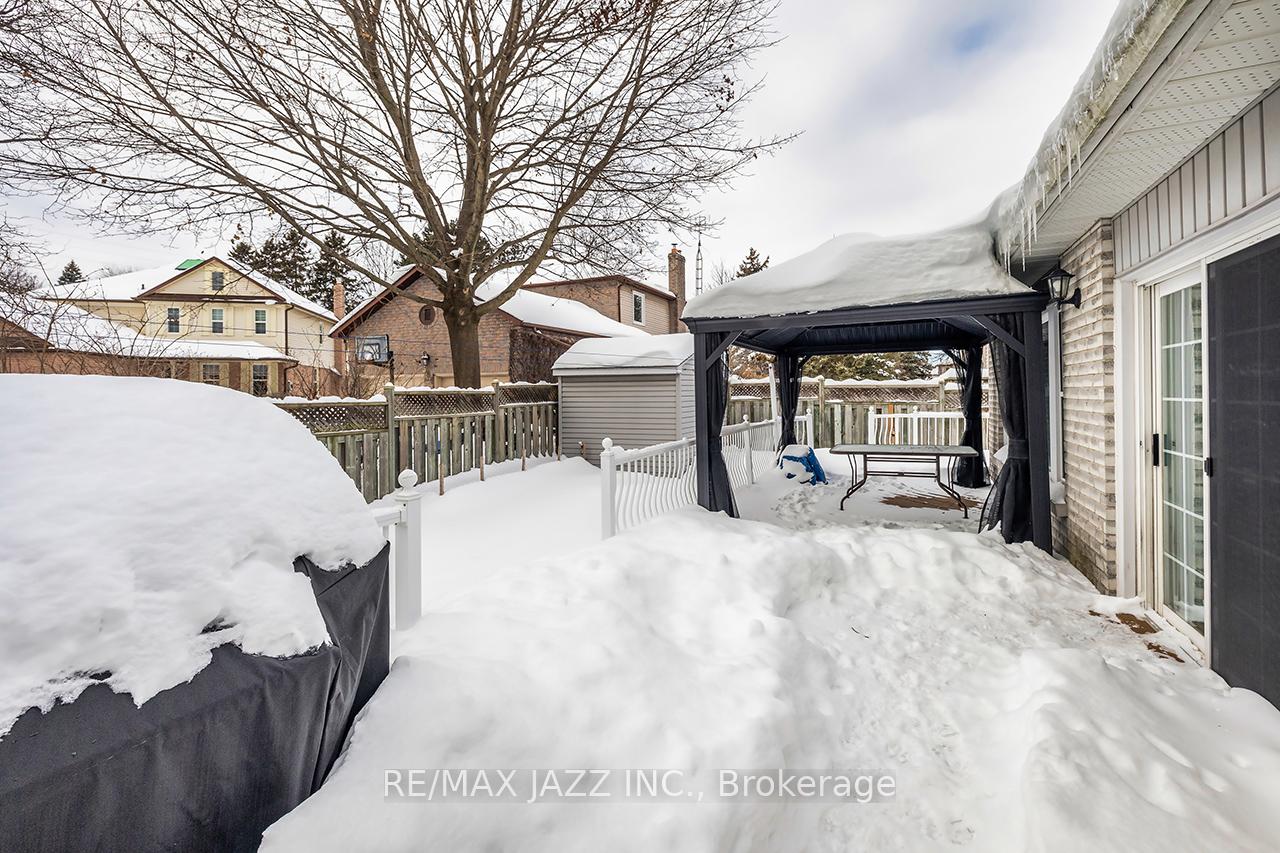 Photo 34 of 420 Prestwick Court, Oshawa, McLaughlin — HOMEH