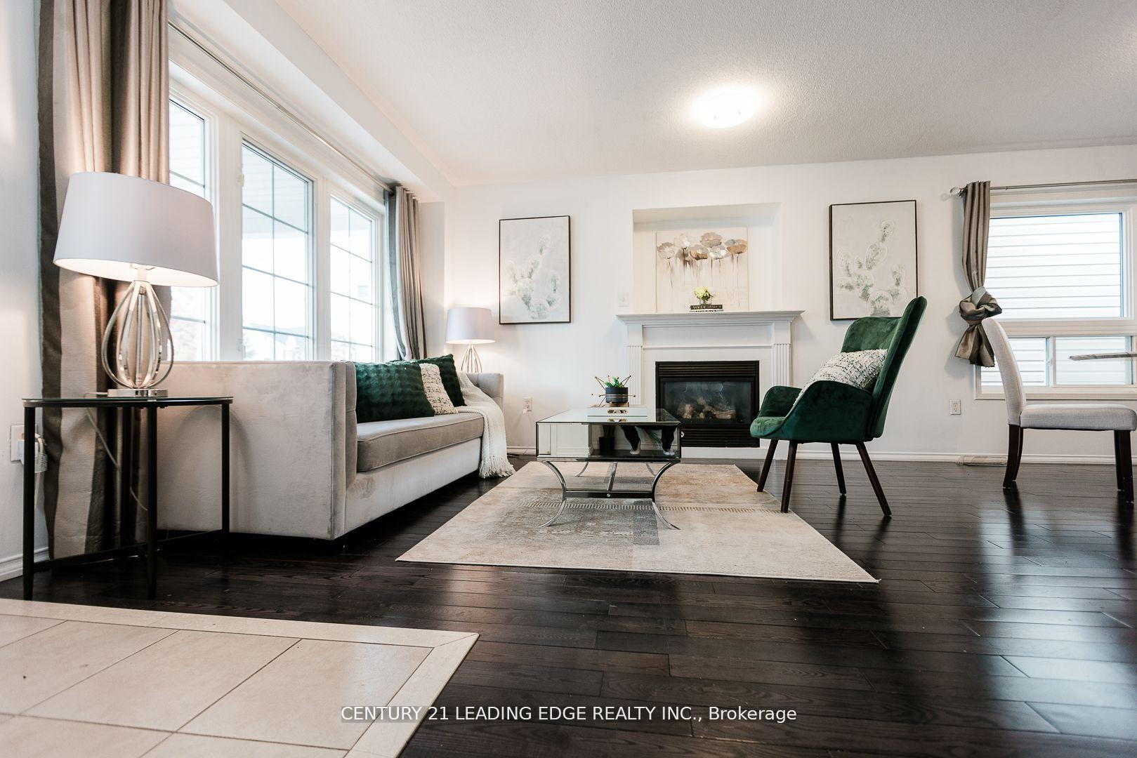 Photo 4 of 1485 Heartland Boulevard, Oshawa, Taunton — HOMEH