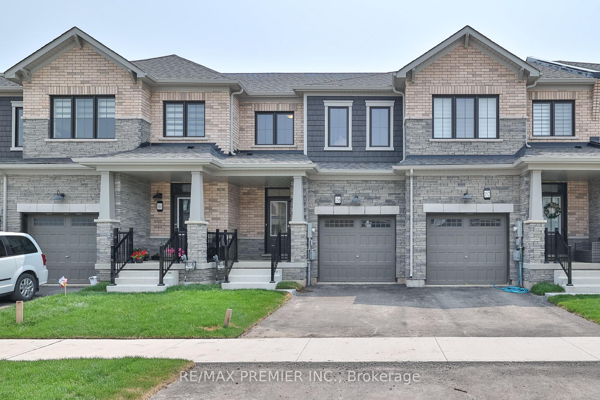 Front of 156 Keelson Street