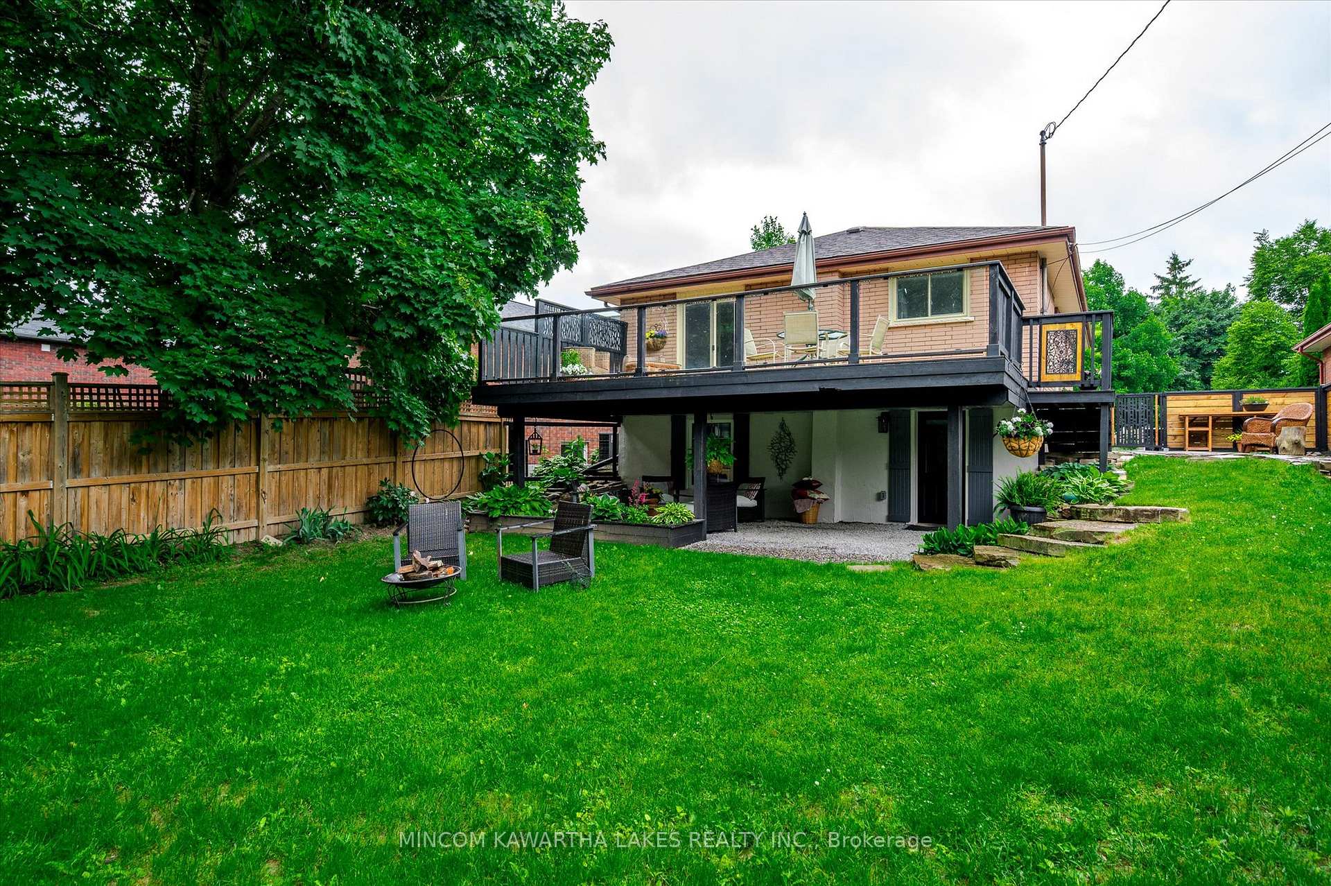 Photo 4 of 484 Raymond Street, Peterborough, Northcrest Ward 5 — HOMEH