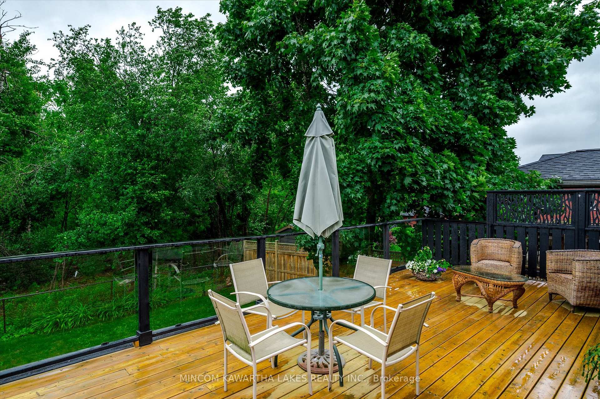 Photo 21 of 484 Raymond Street, Peterborough, Northcrest Ward 5 — HOMEH