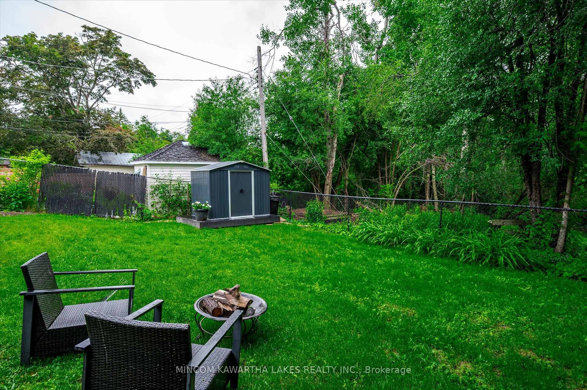 Photo 46 of 484 Raymond Street, Peterborough, Northcrest Ward 5 — HOMEH