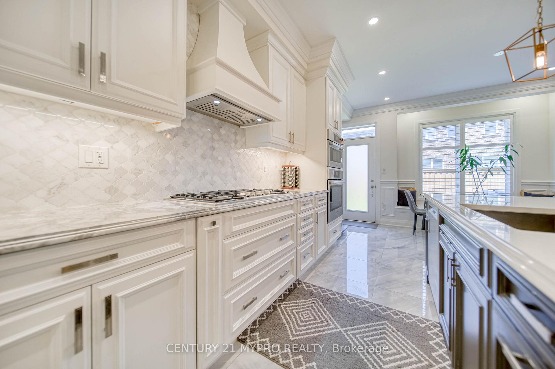 Photo 6 of 18 Westfield Drive, Whitby, Lynde Creek — HOMEH