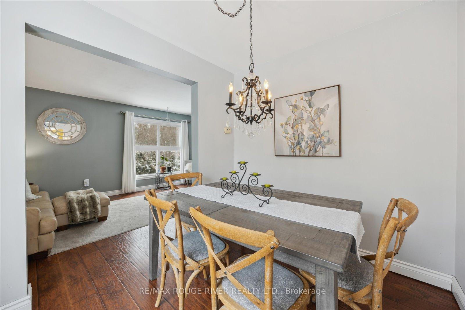 Photo 7 of 701 Greenbriar Drive, Oshawa, Eastdale — HOMEH