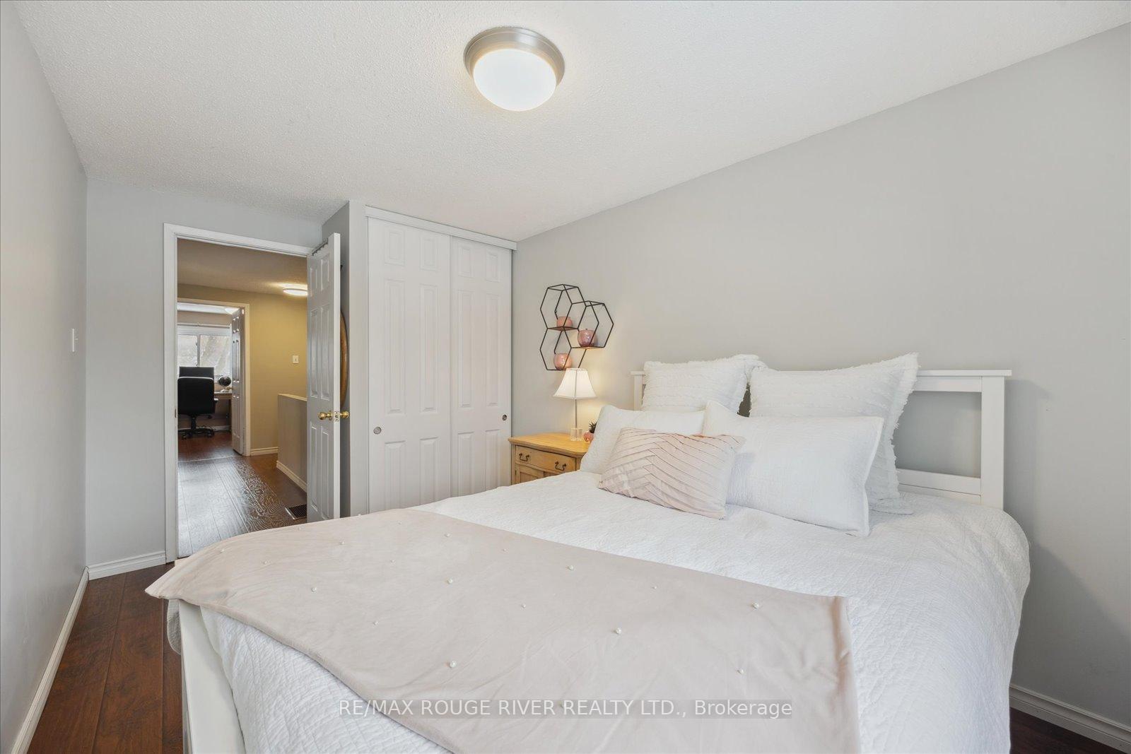 Photo 20 of 701 Greenbriar Drive, Oshawa, Eastdale — HOMEH