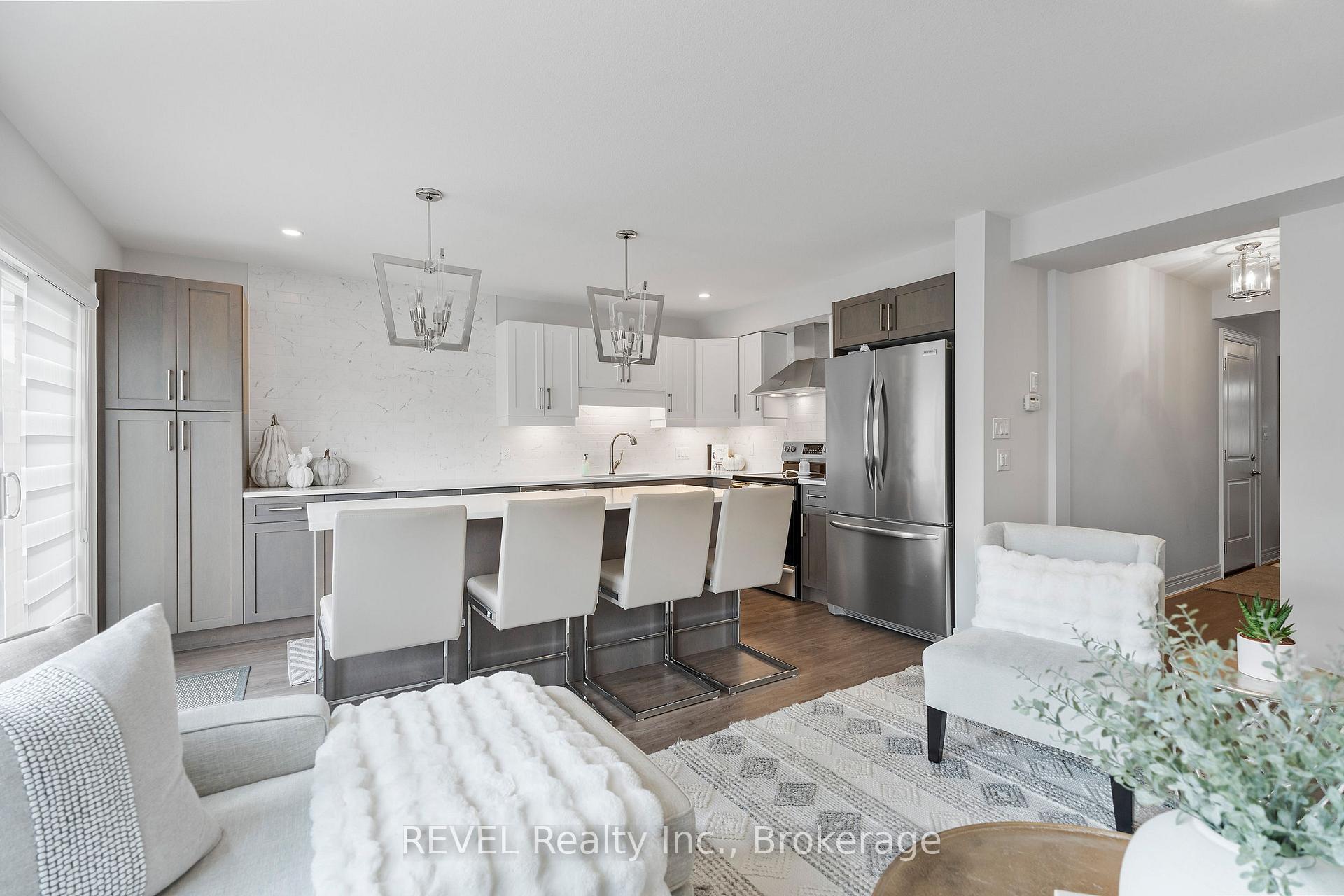 Photo 9 of 151 Heron Street, Welland, Coyle Creek — HOMEH
