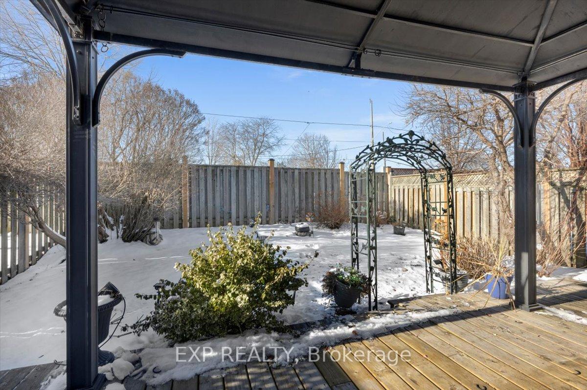 Photo 29 of 4 Burdge Court, Whitby, Blue Grass Meadows — HOMEH