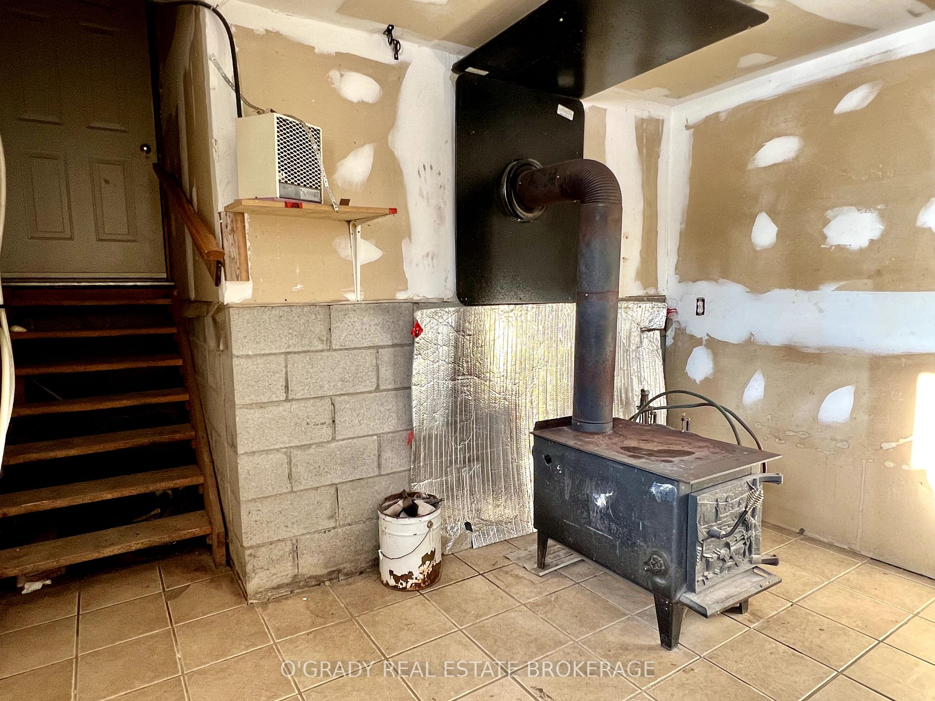 Photo 35 of 1868 Merwin Lane, Augusta, Augusta Twp — HOMEH