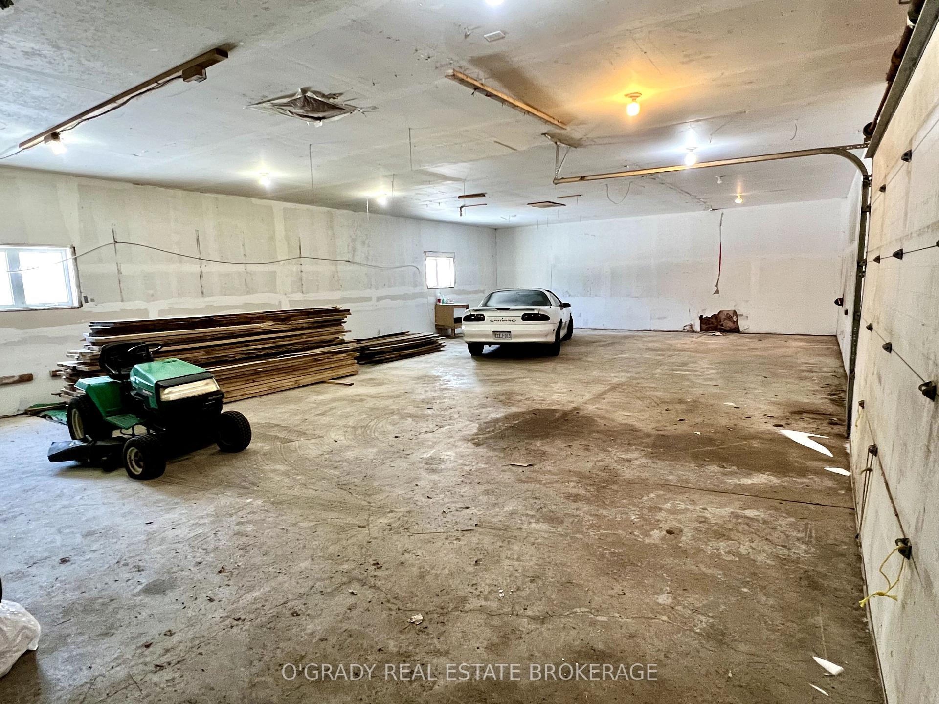 Photo 45 of 1868 Merwin Lane, Augusta, Augusta Twp — HOMEH