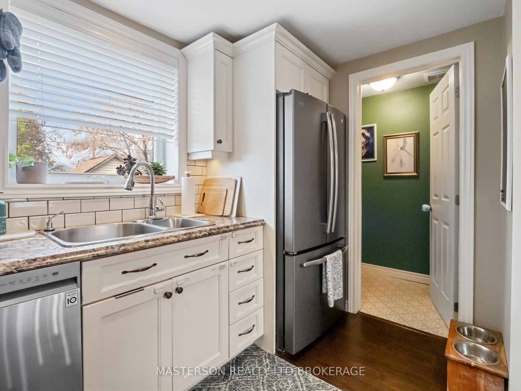 Photo 14 of 35 Lyons Avenue, Welland, Lincoln/Crowland — HOMEH