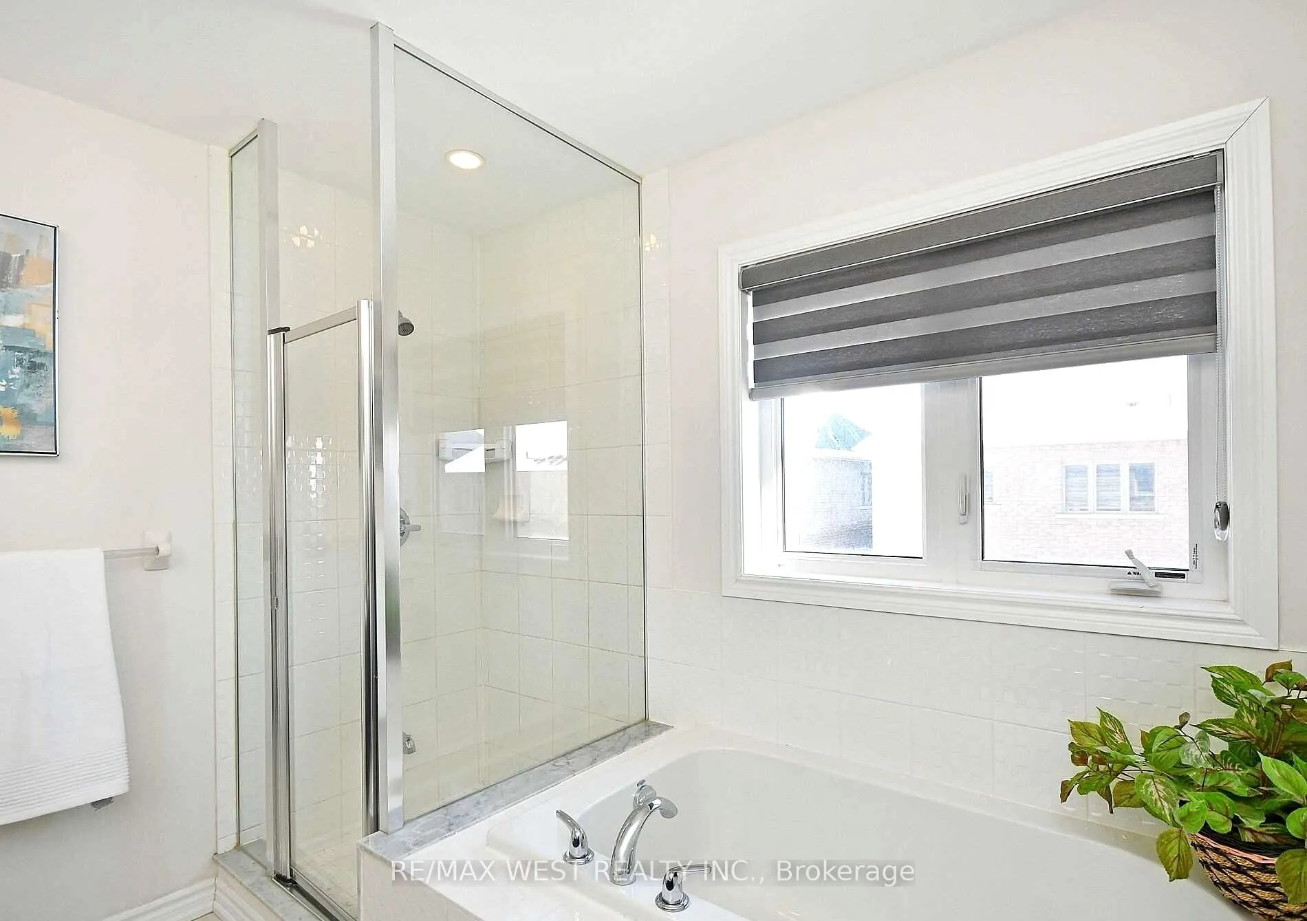 Photo 11 of Unit 2nd+Main, 25 Faders Drive, Brampton, Northwest Brampton — HOMEH