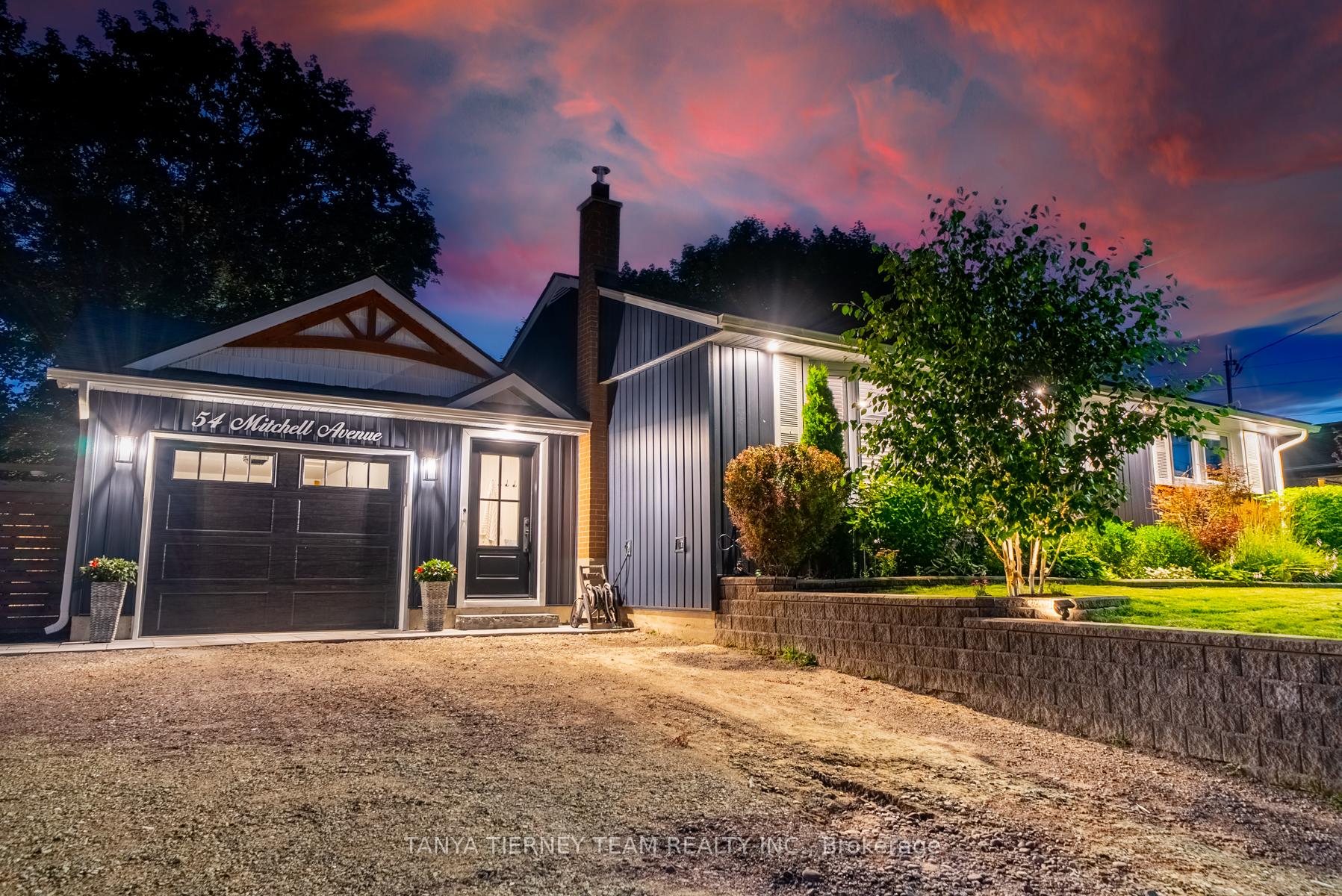 Photo 4 of 54 Mitchell Avenue, Whitby, Brooklin — HOMEH