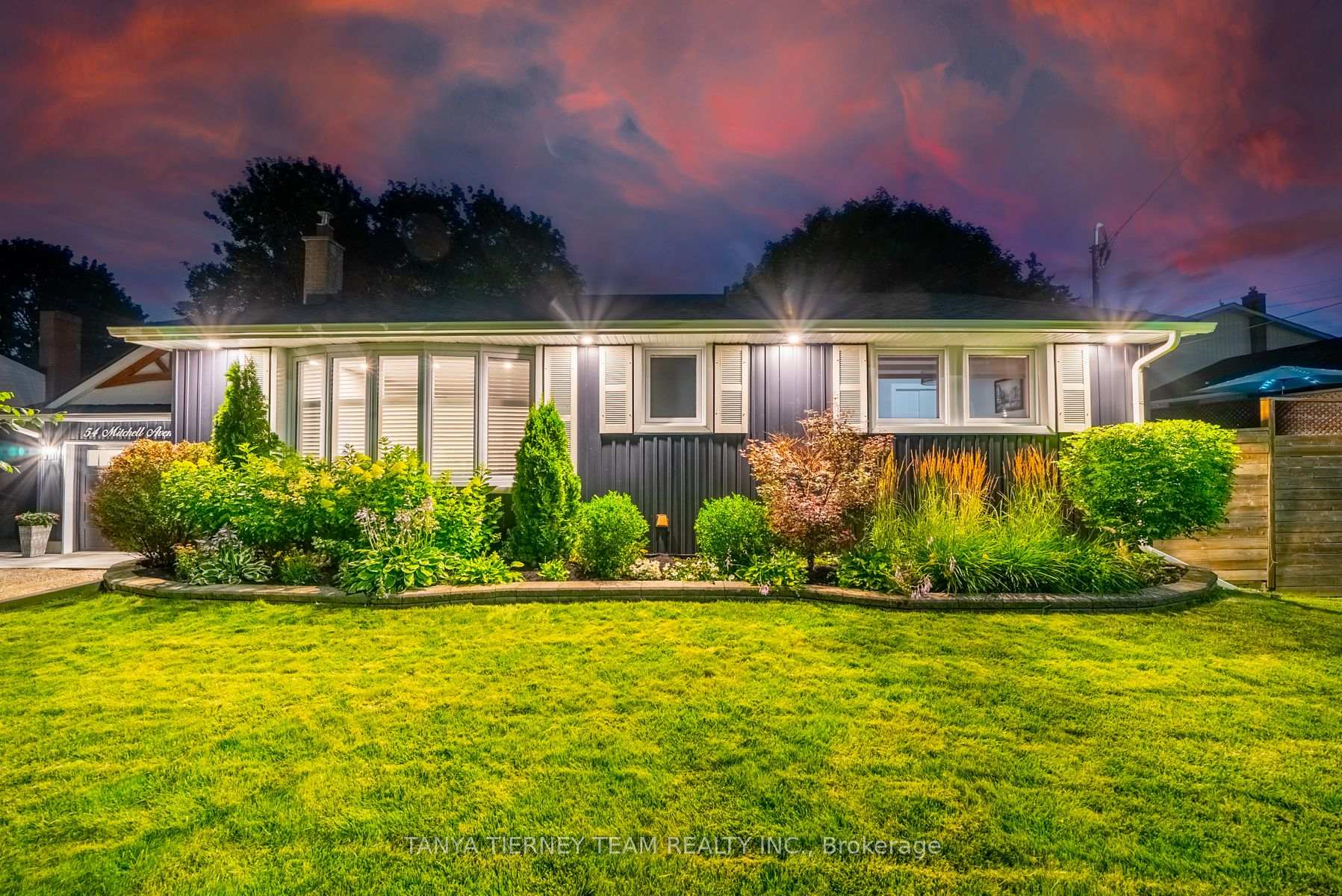 Photo 5 of 54 Mitchell Avenue, Whitby, Brooklin — HOMEH
