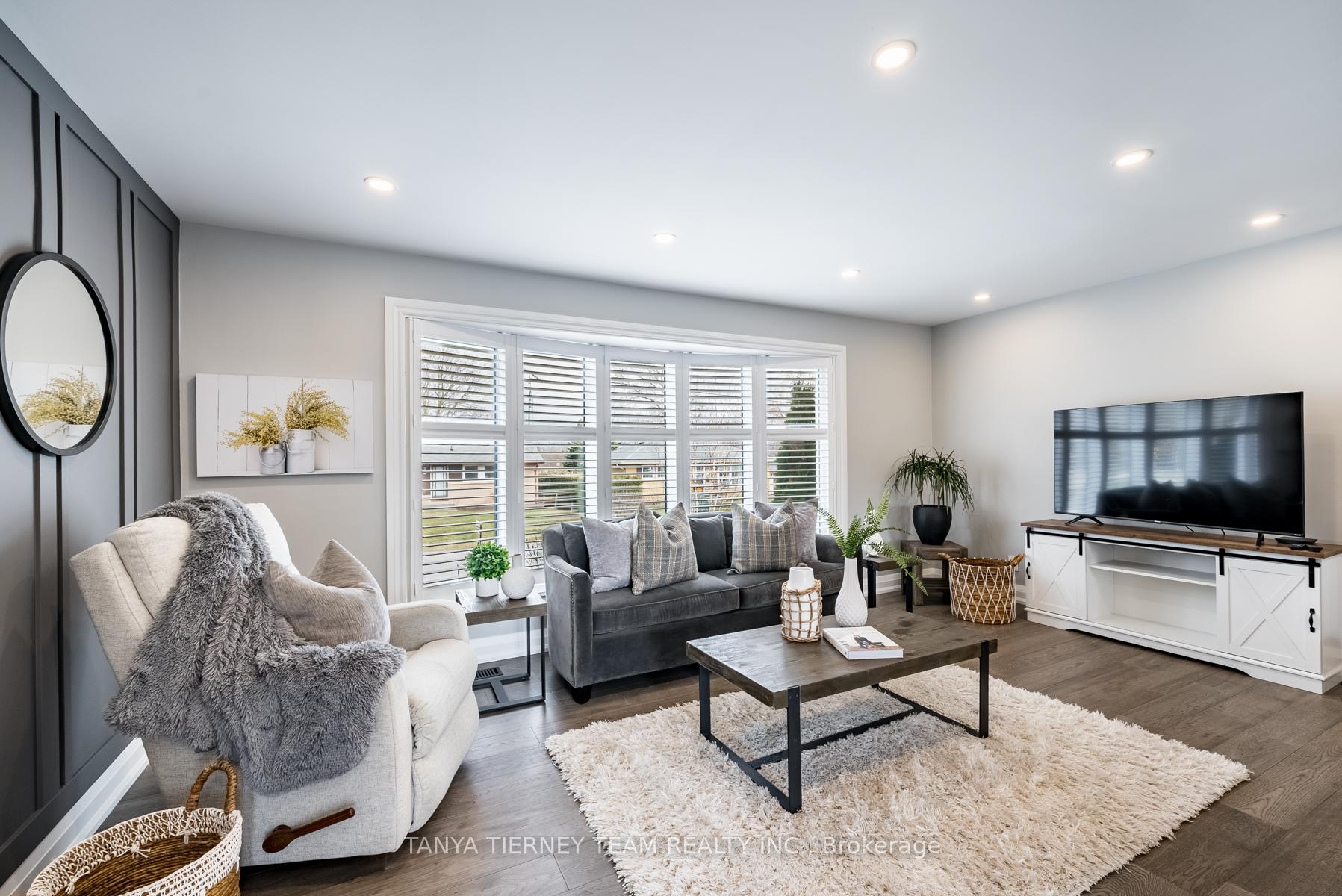 Photo 13 of 54 Mitchell Avenue, Whitby, Brooklin — HOMEH