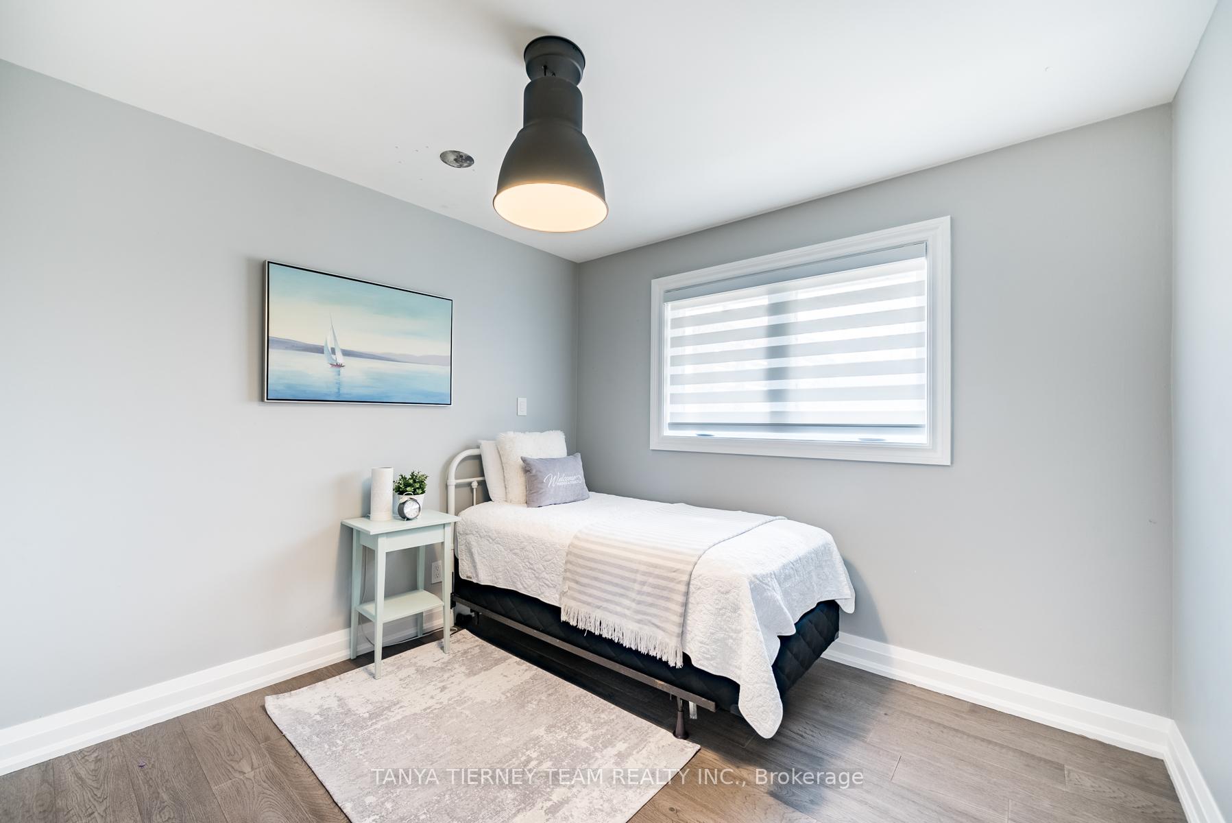 Photo 20 of 54 Mitchell Avenue, Whitby, Brooklin — HOMEH