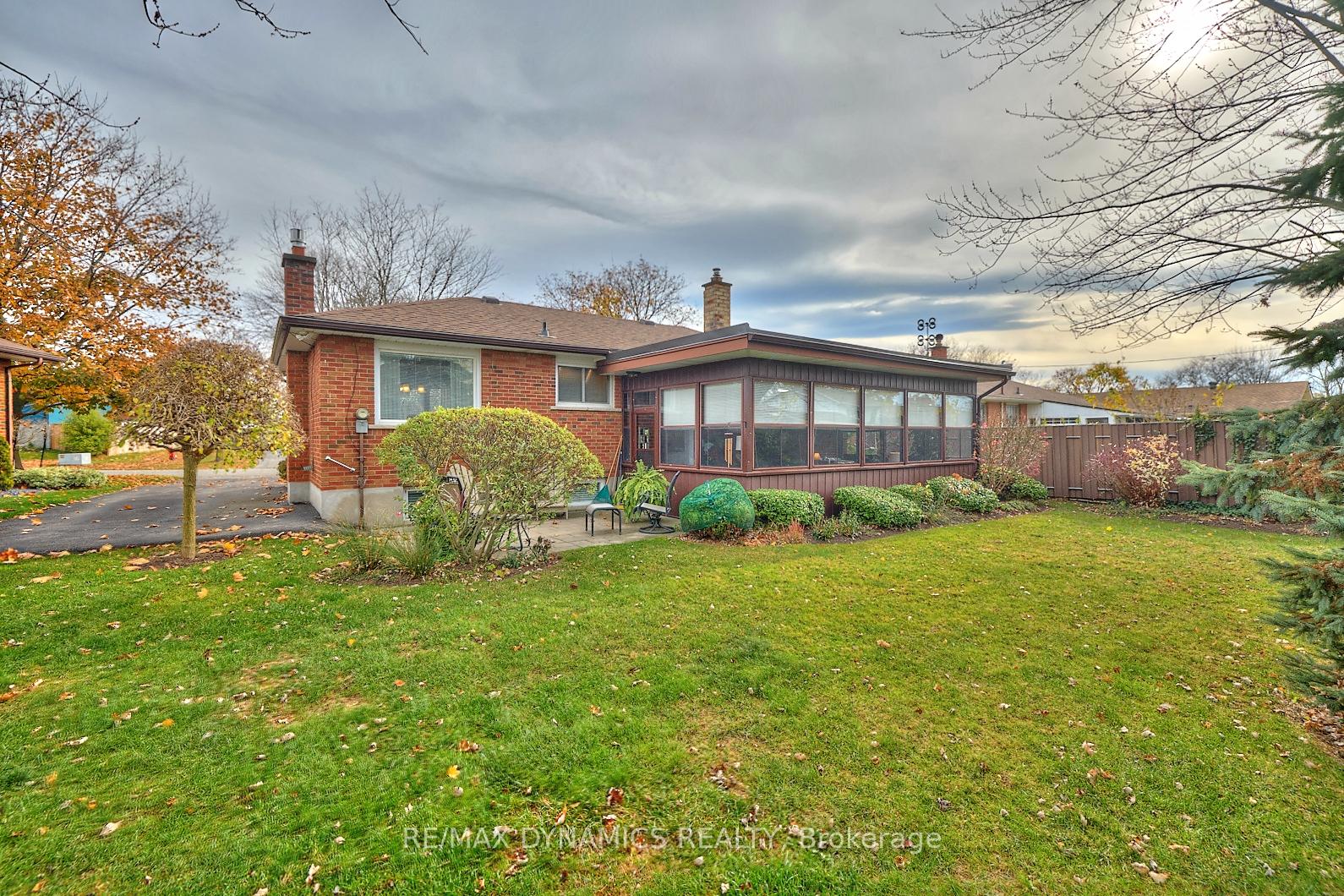 Photo 27 of 23 Westmount Crescent, Welland, Prince Charles — HOMEH