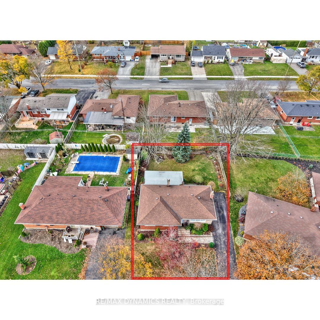 Photo 29 of 23 Westmount Crescent, Welland, Prince Charles — HOMEH