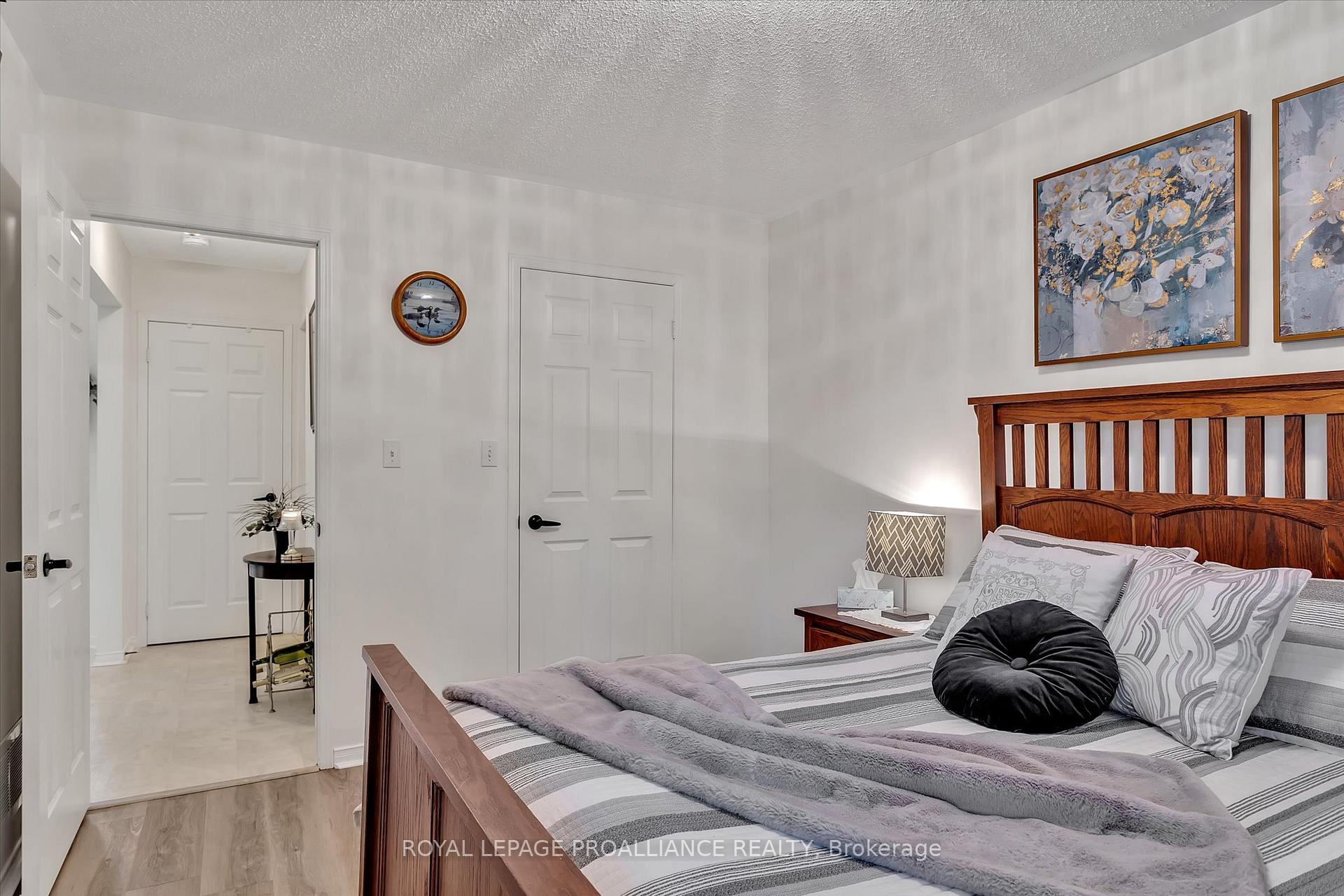 Photo 21 of 1269 Eagle Crescent, Peterborough, Monaghan Ward 2 — HOMEH