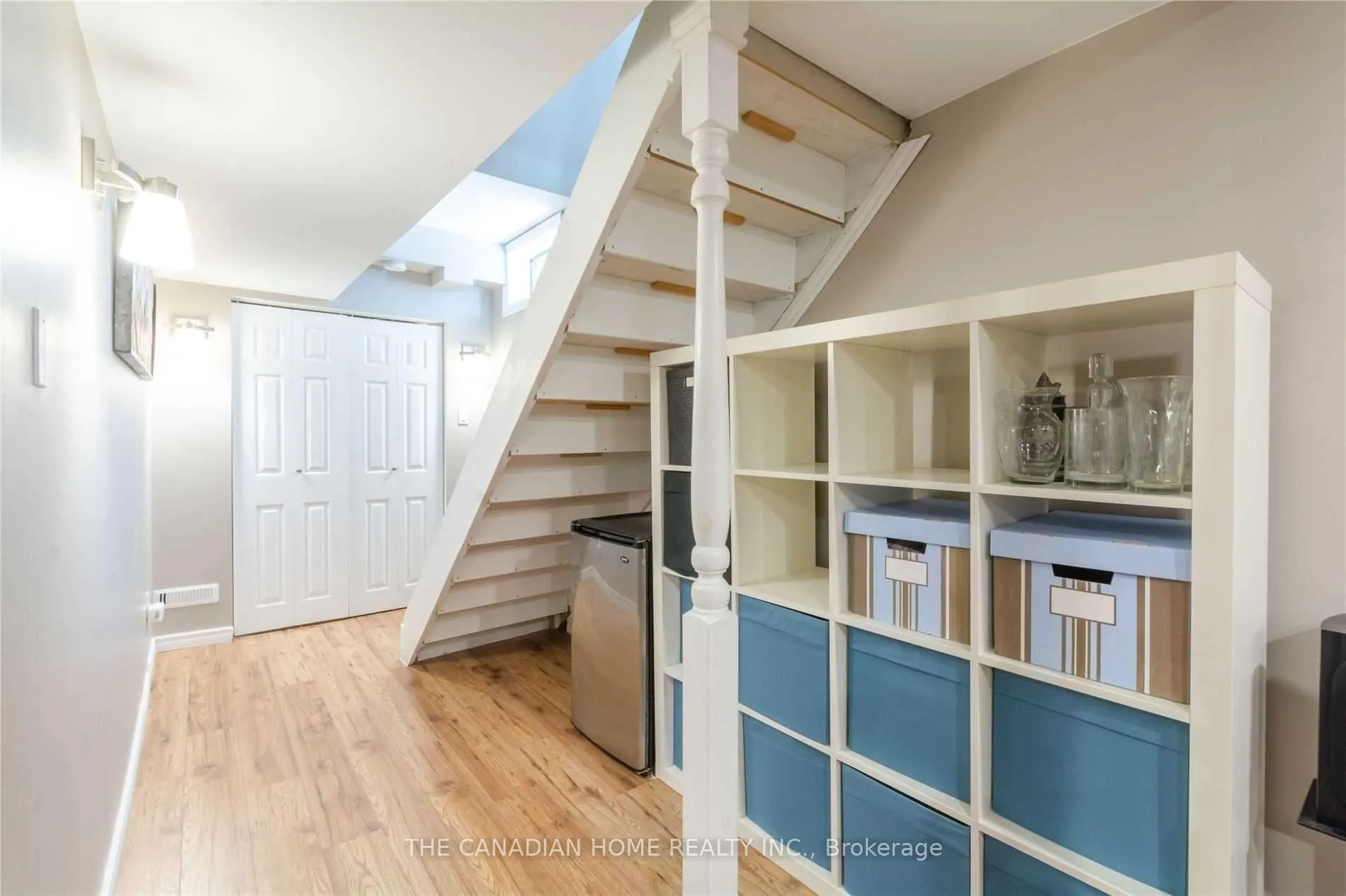 Photo 31 of 8 Thornlodge Drive, Hamilton, Waterdown — HOMEH