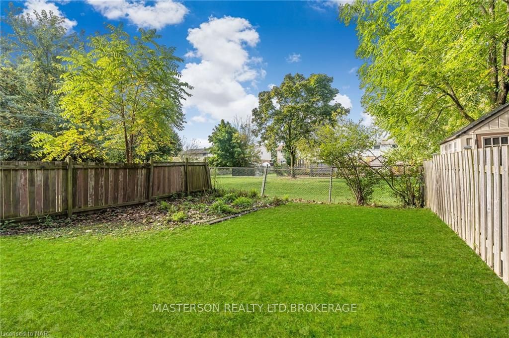 Photo 32 of 52 Silvan Drive, Welland, N. Welland — HOMEH