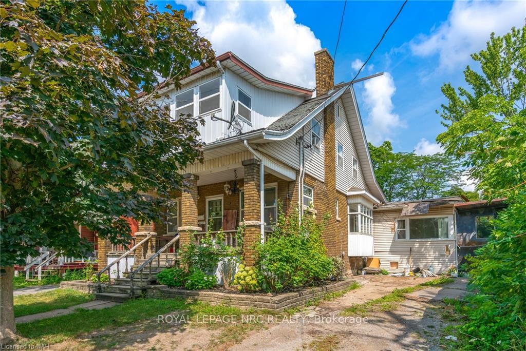Photo 2 of 290 Division Street, Welland, Welland Downtown — HOMEH