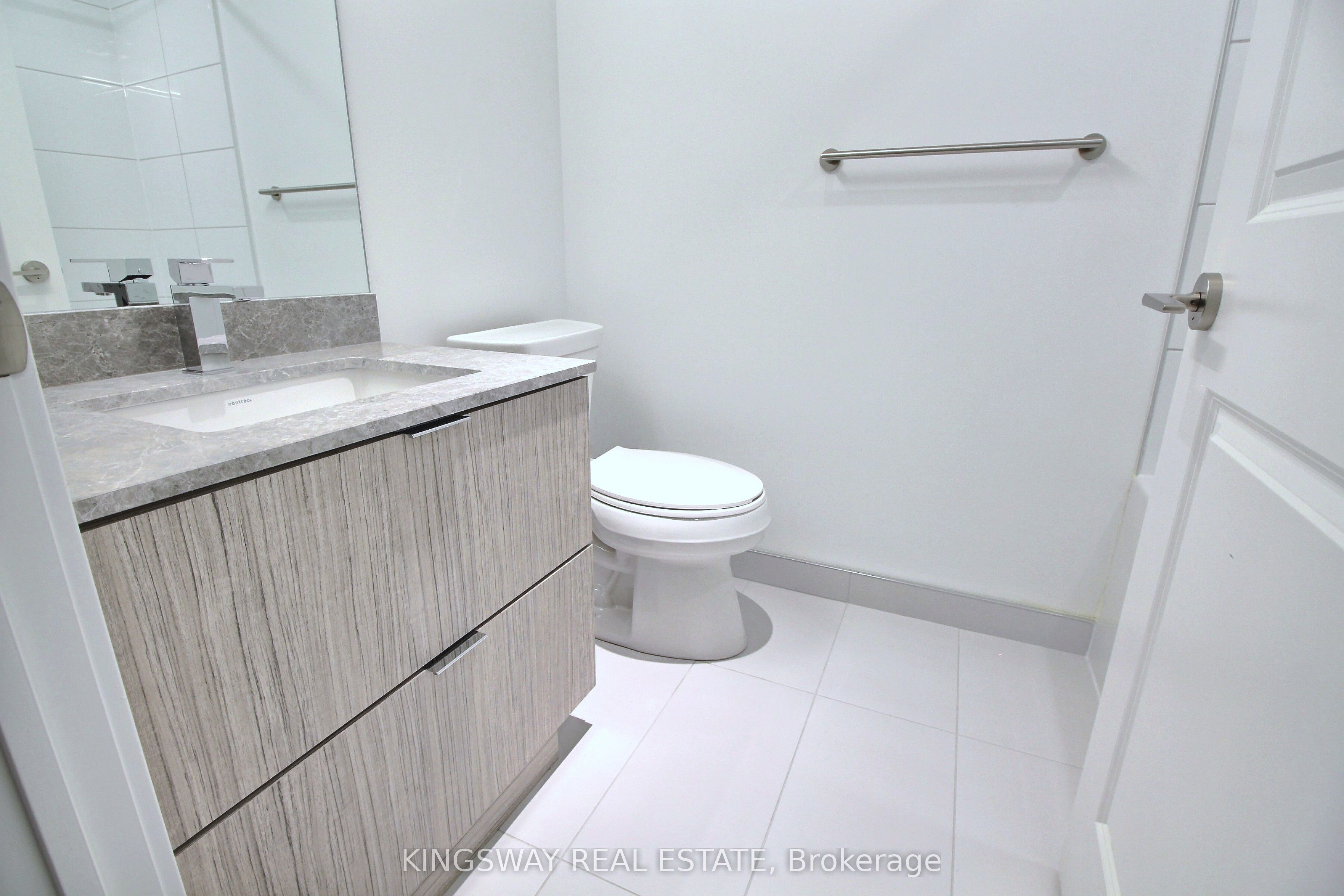 Photo 32 of Unit 1605, 395 Bloor Street E, Toronto, North St. James Town — HOMEH